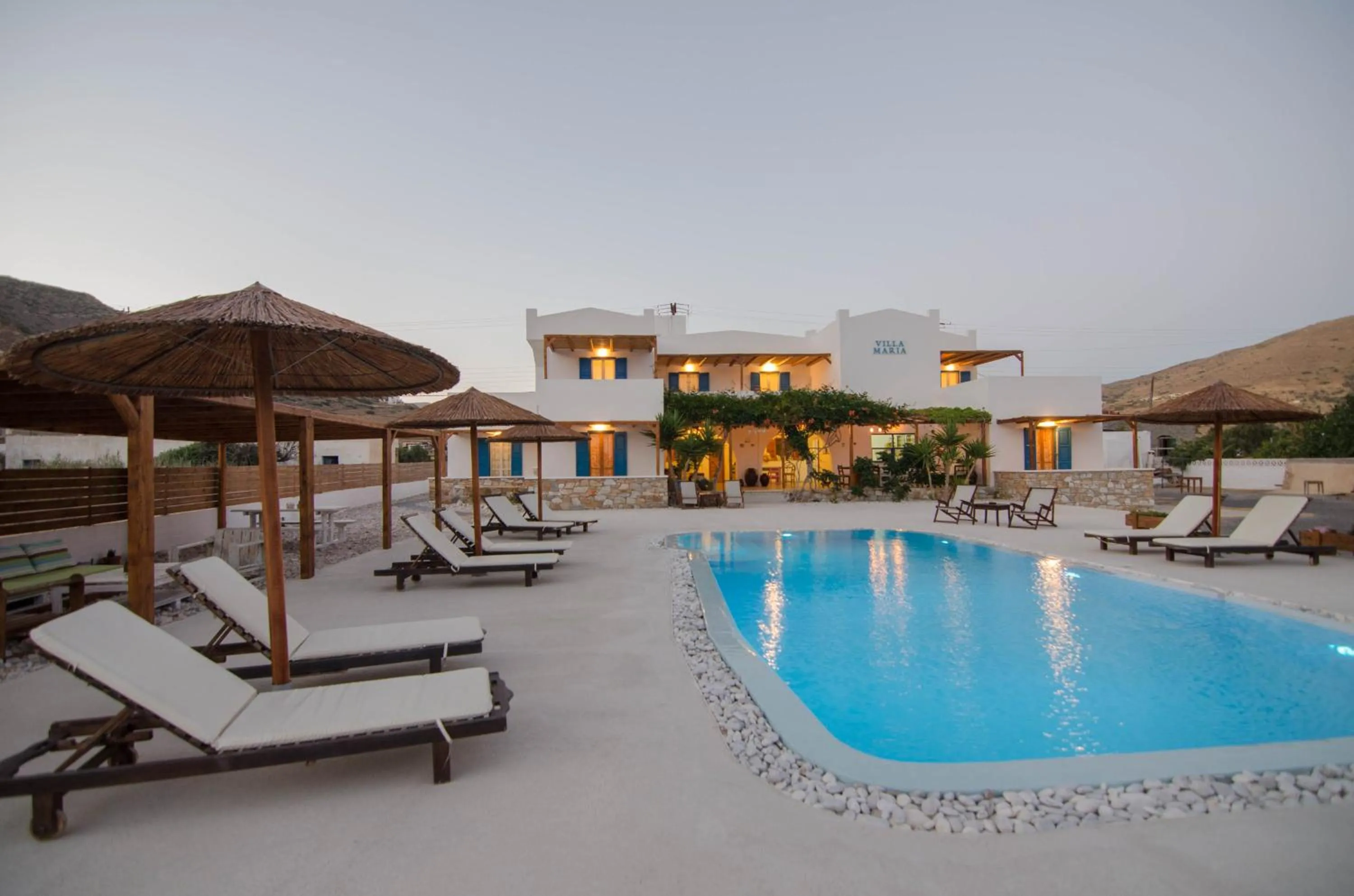 Property building in Villa Maria