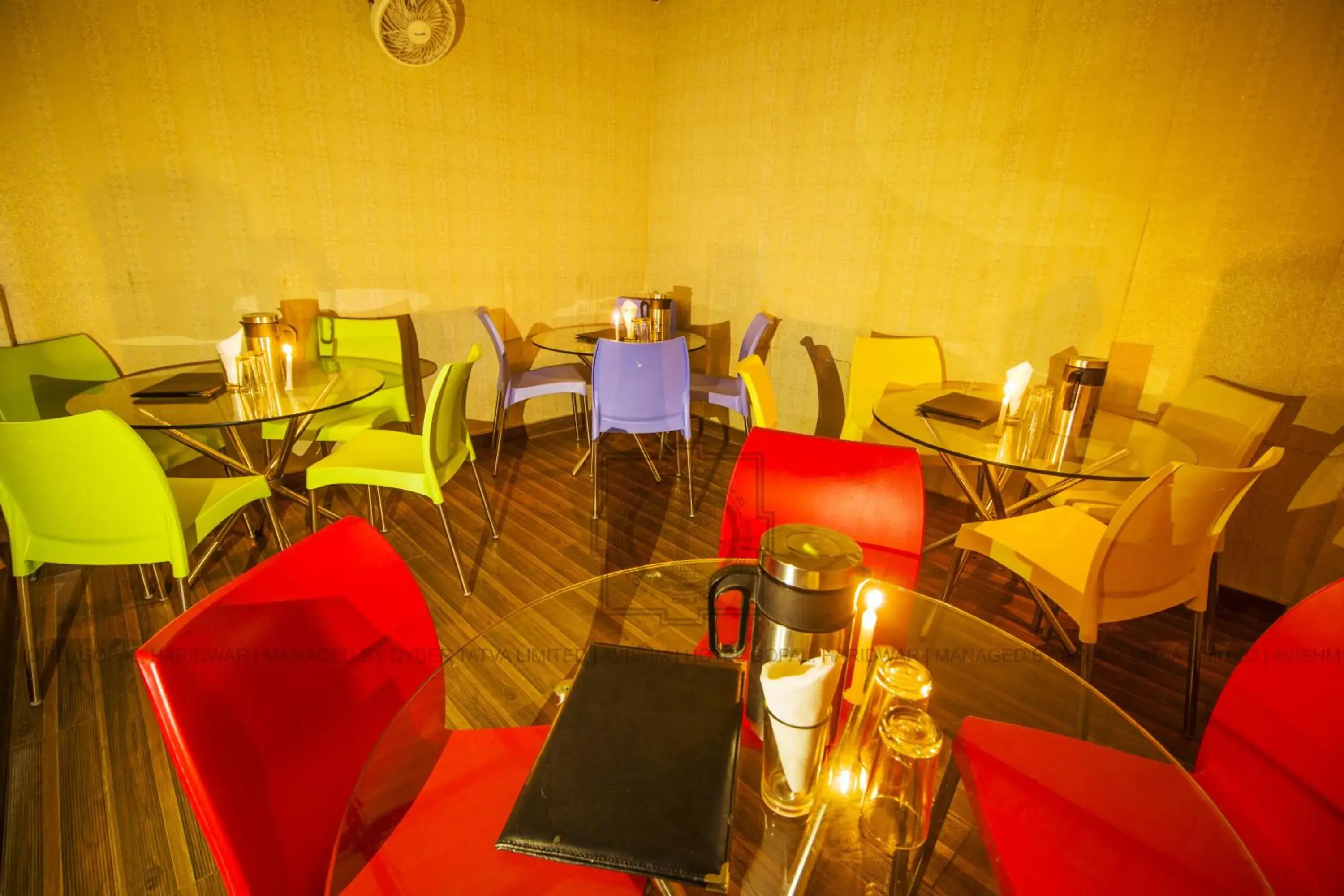 Restaurant/places to eat in Hotel Gopal Restaurant/places to eat in Hotel Gopal