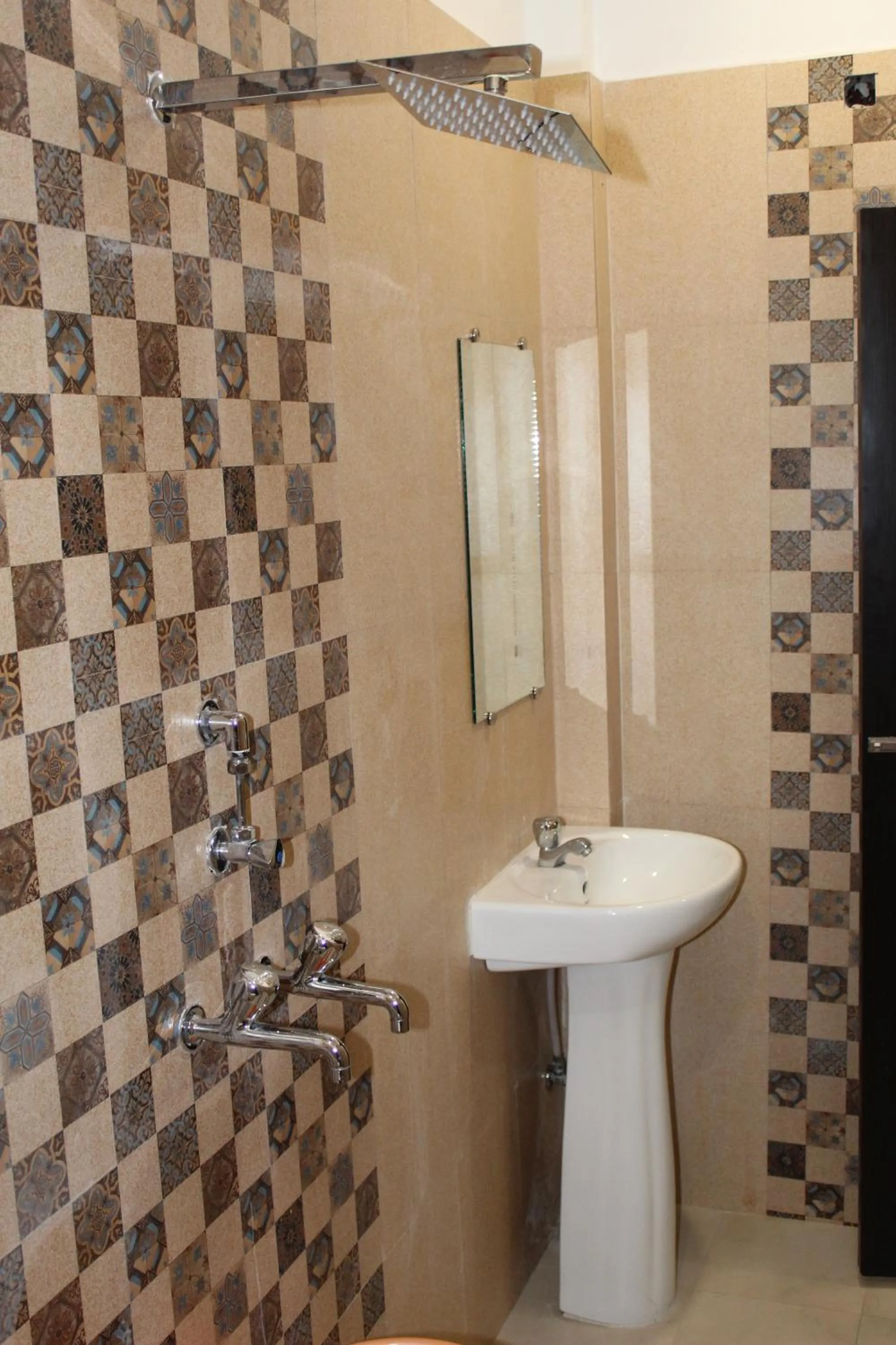 Bathroom in Hotel Gopal