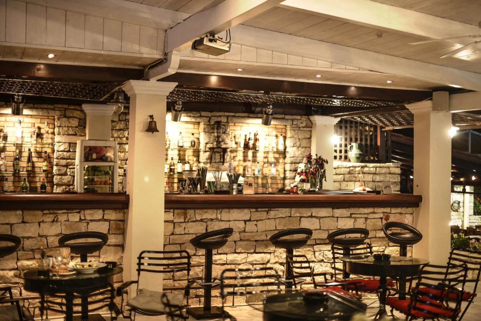 Lounge or bar in Paxos Club Resort & SPA
