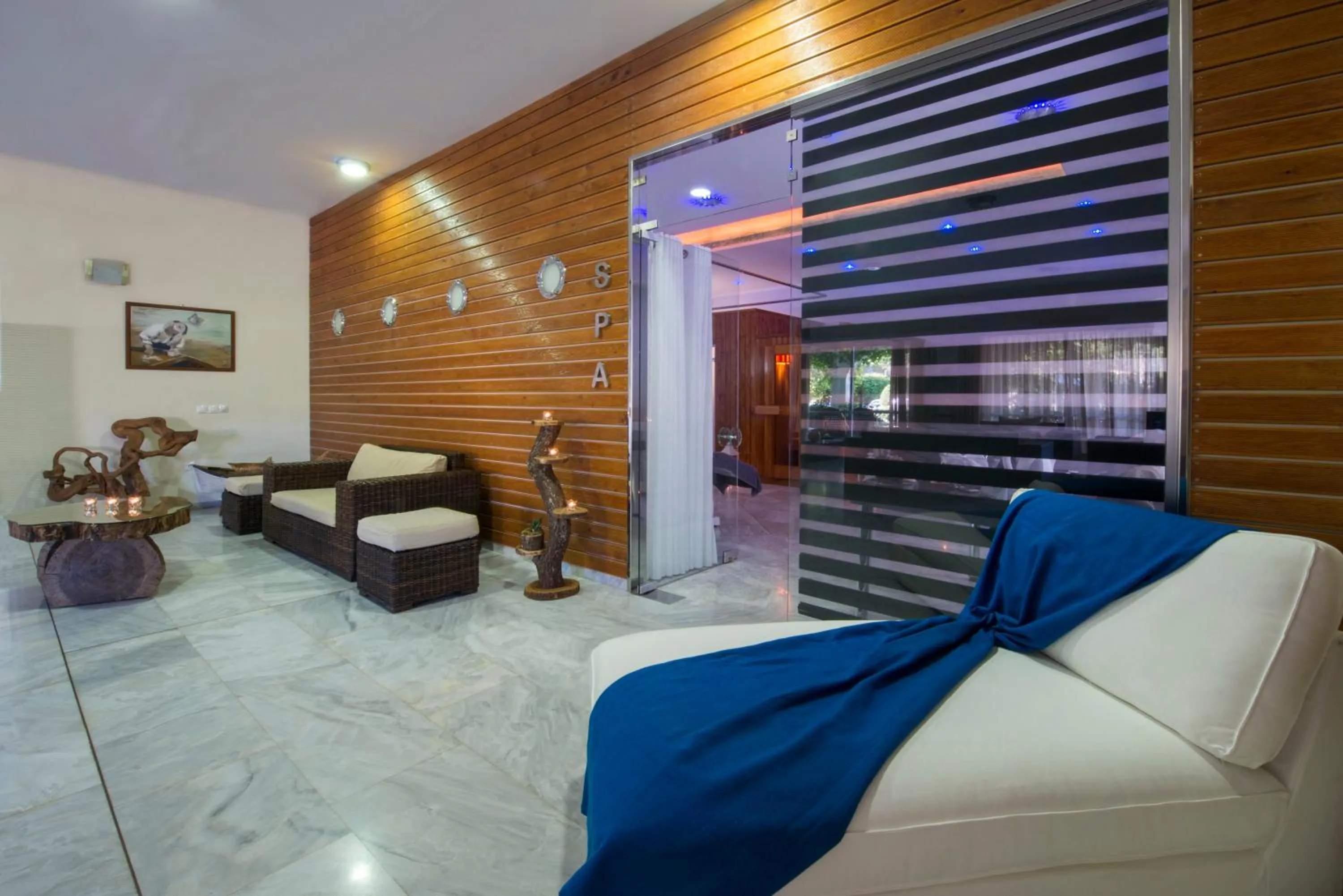 Fitness centre/facilities in Paxos Club Resort & SPA
