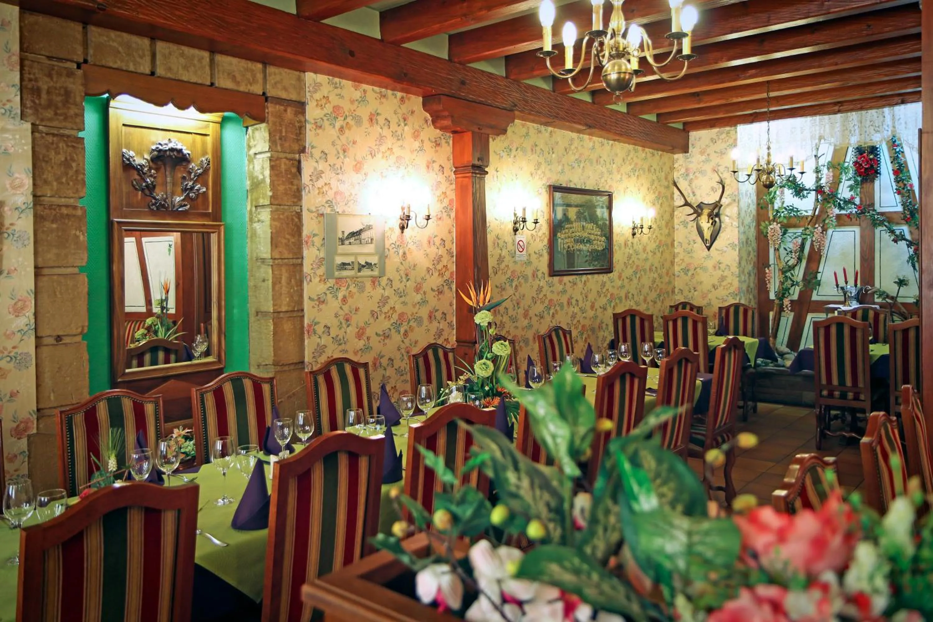 Logis Hôtel Restaurant Hostellerie de l'Étoile