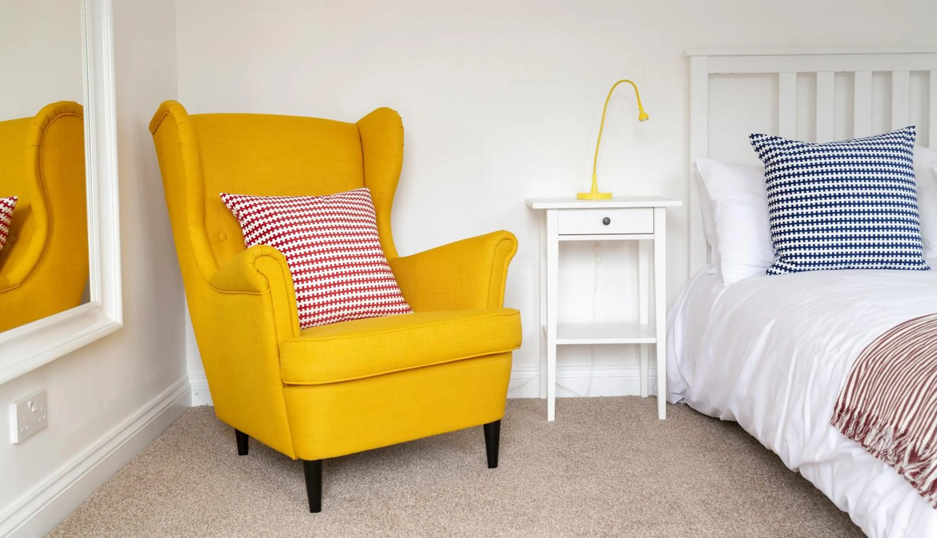 Bedroom, Bed in Five Bells Inn, Wrentham