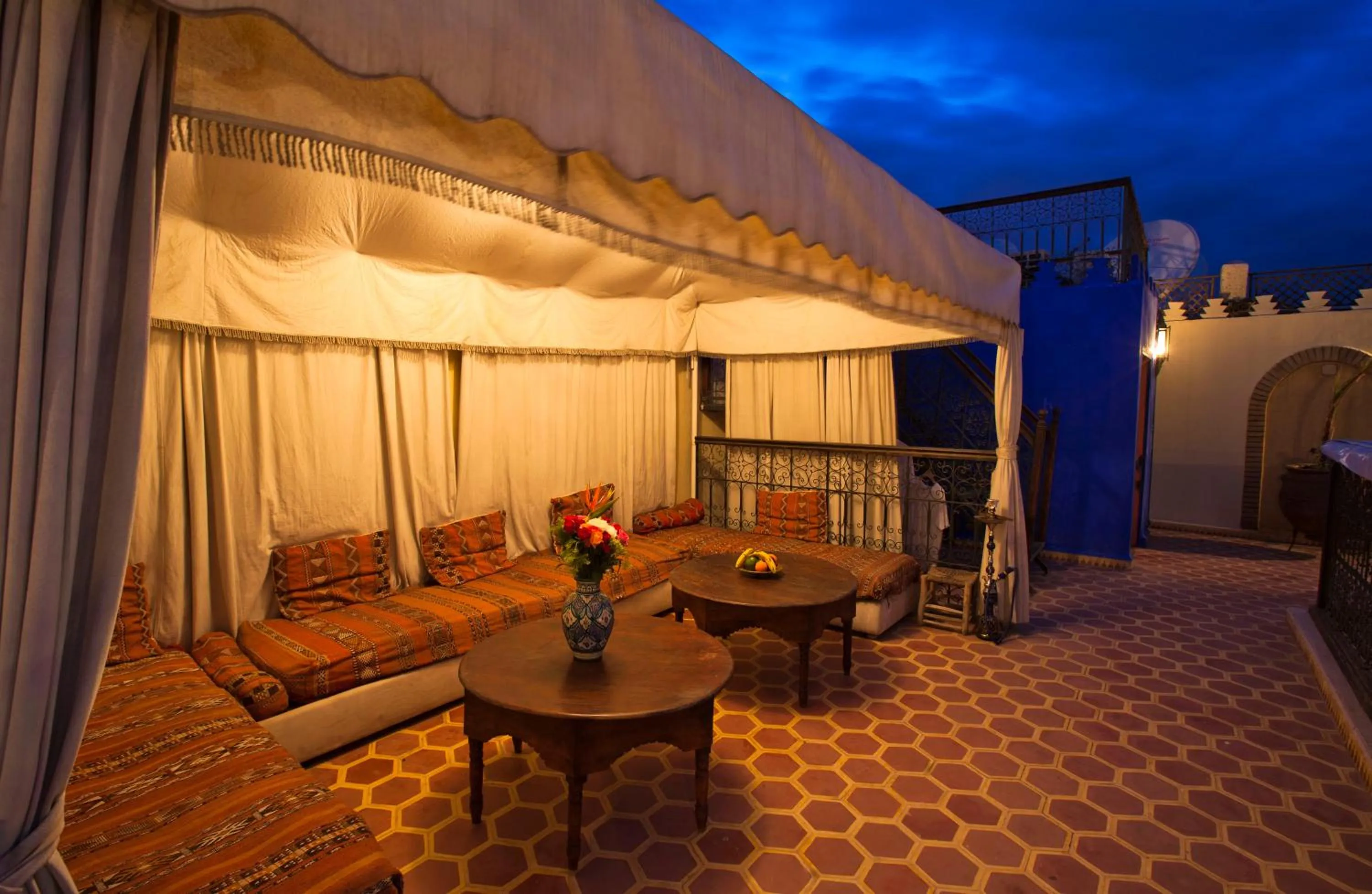 Balcony/Terrace in Riad Lakhdar