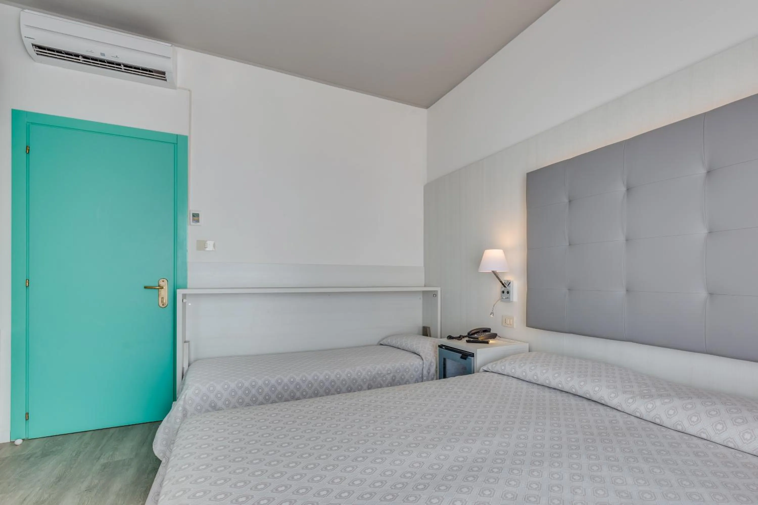 Bed in Hotel Garni' Serena