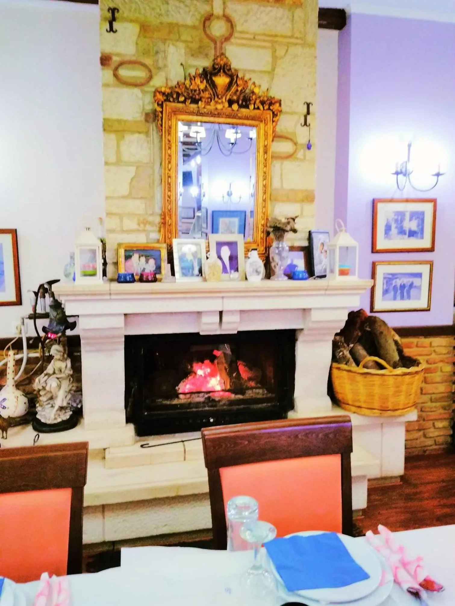 Restaurant/places to eat in Gerasimos