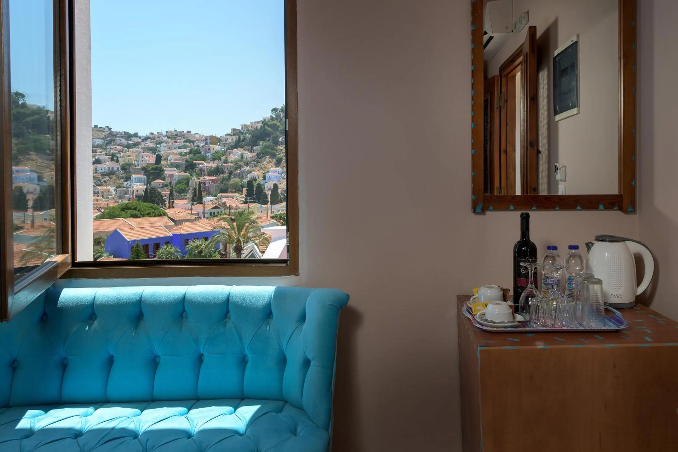 Grace Hotel & Studios