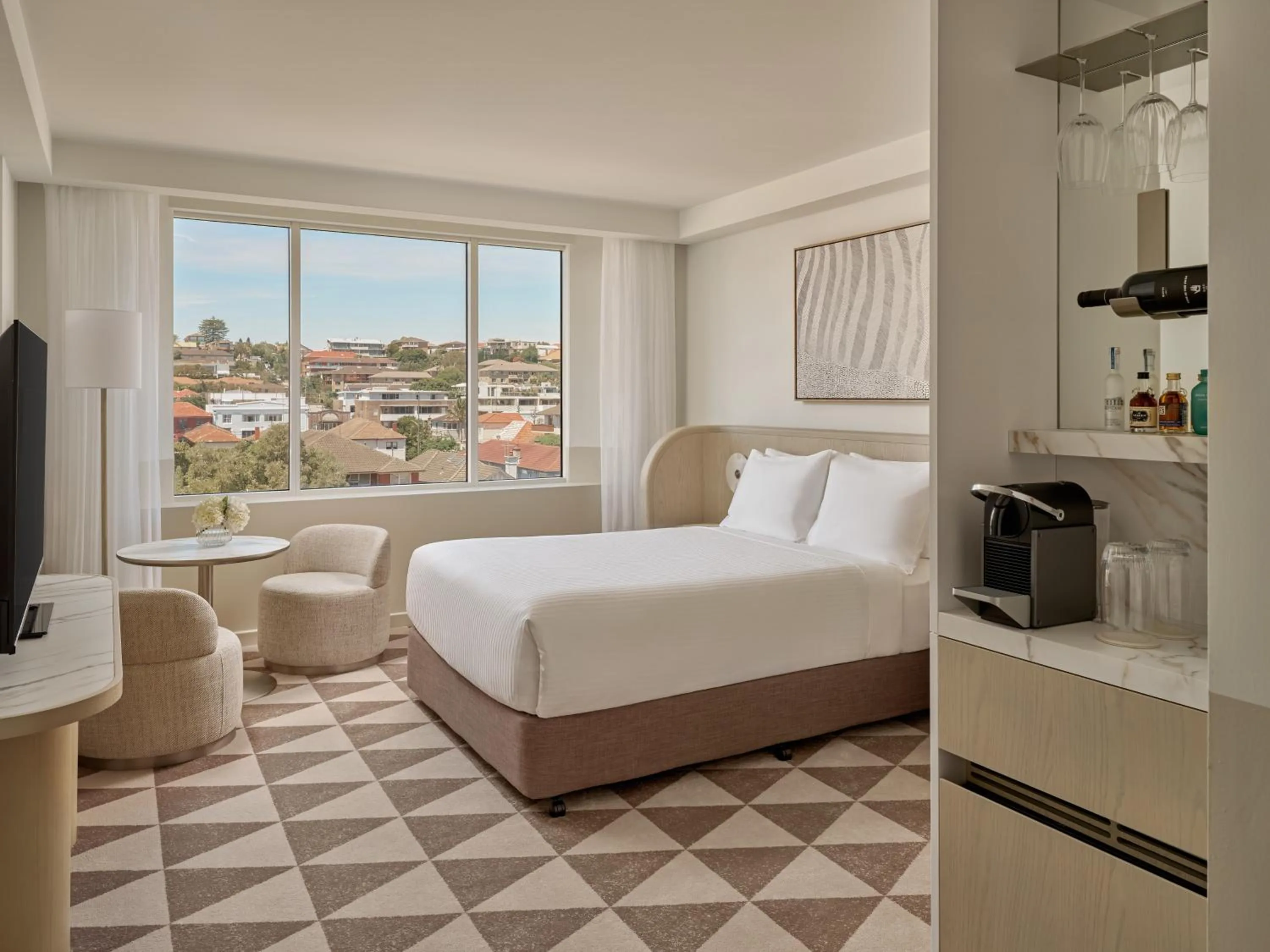 Bedroom, Bed in InterContinental Sydney Coogee Beach by IHG