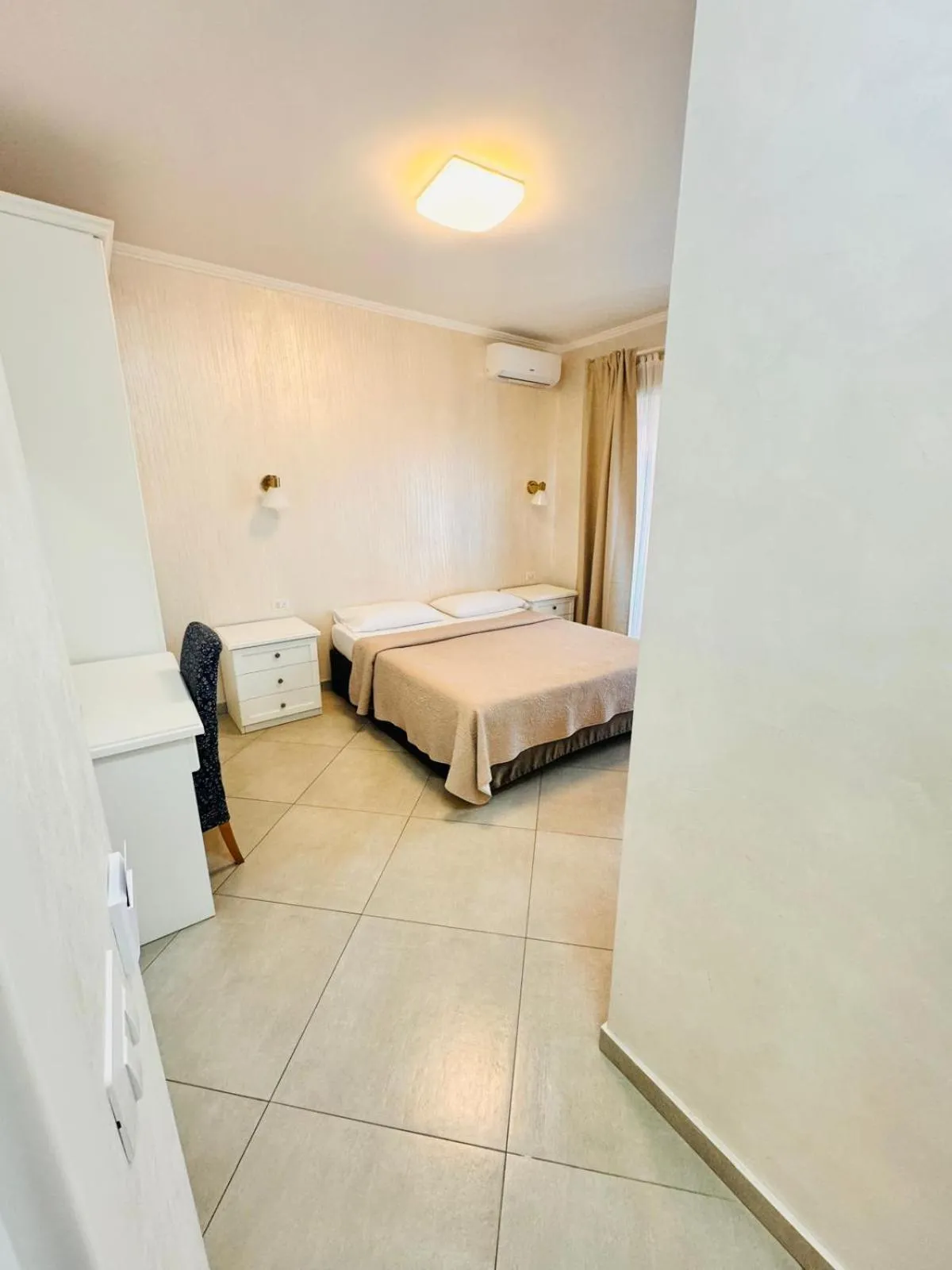 Deluxe Double Room with Balcony - single occupancy in Dodo Holiday in Rome