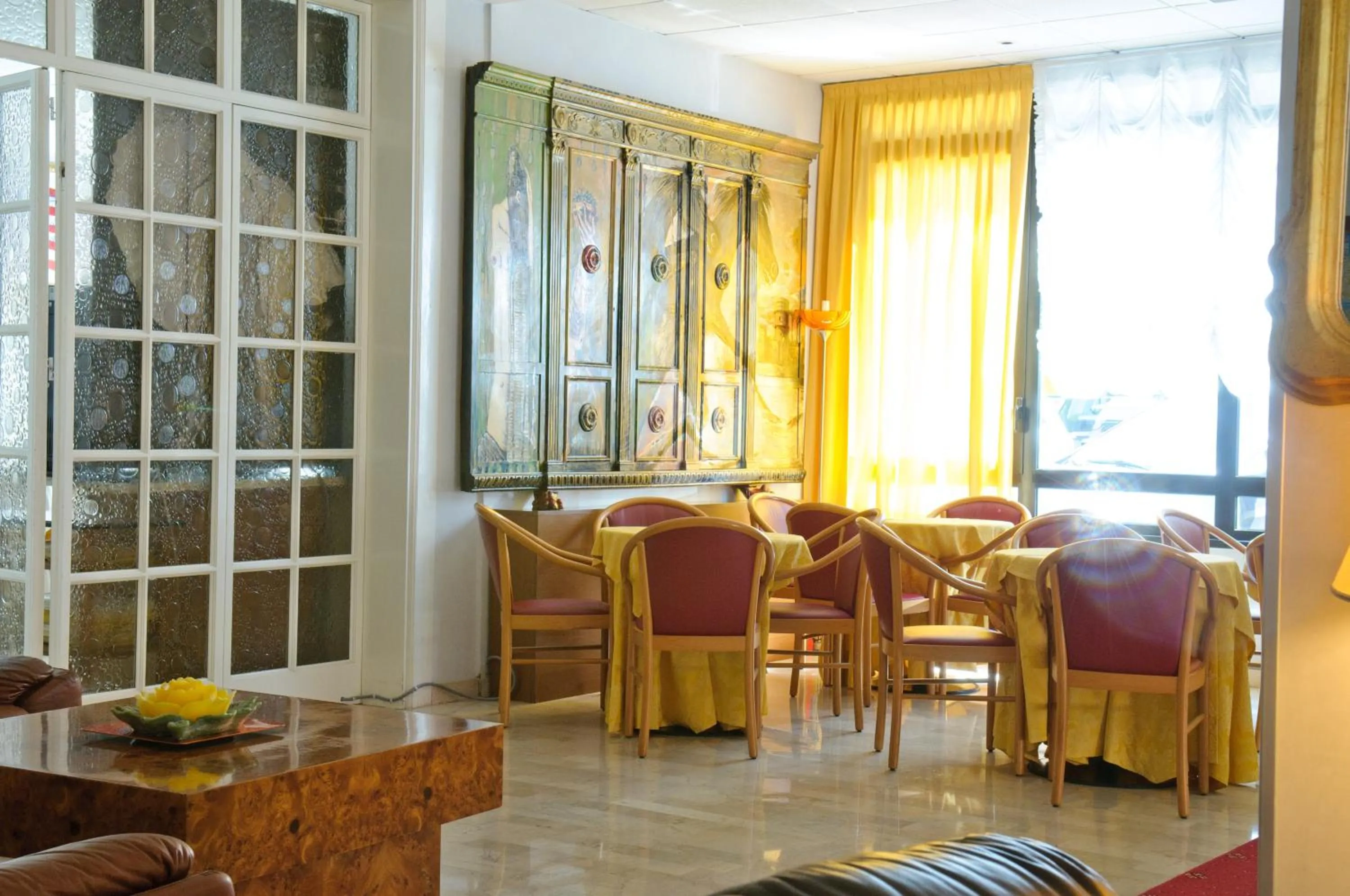 Lobby or reception in Hotel Nadir