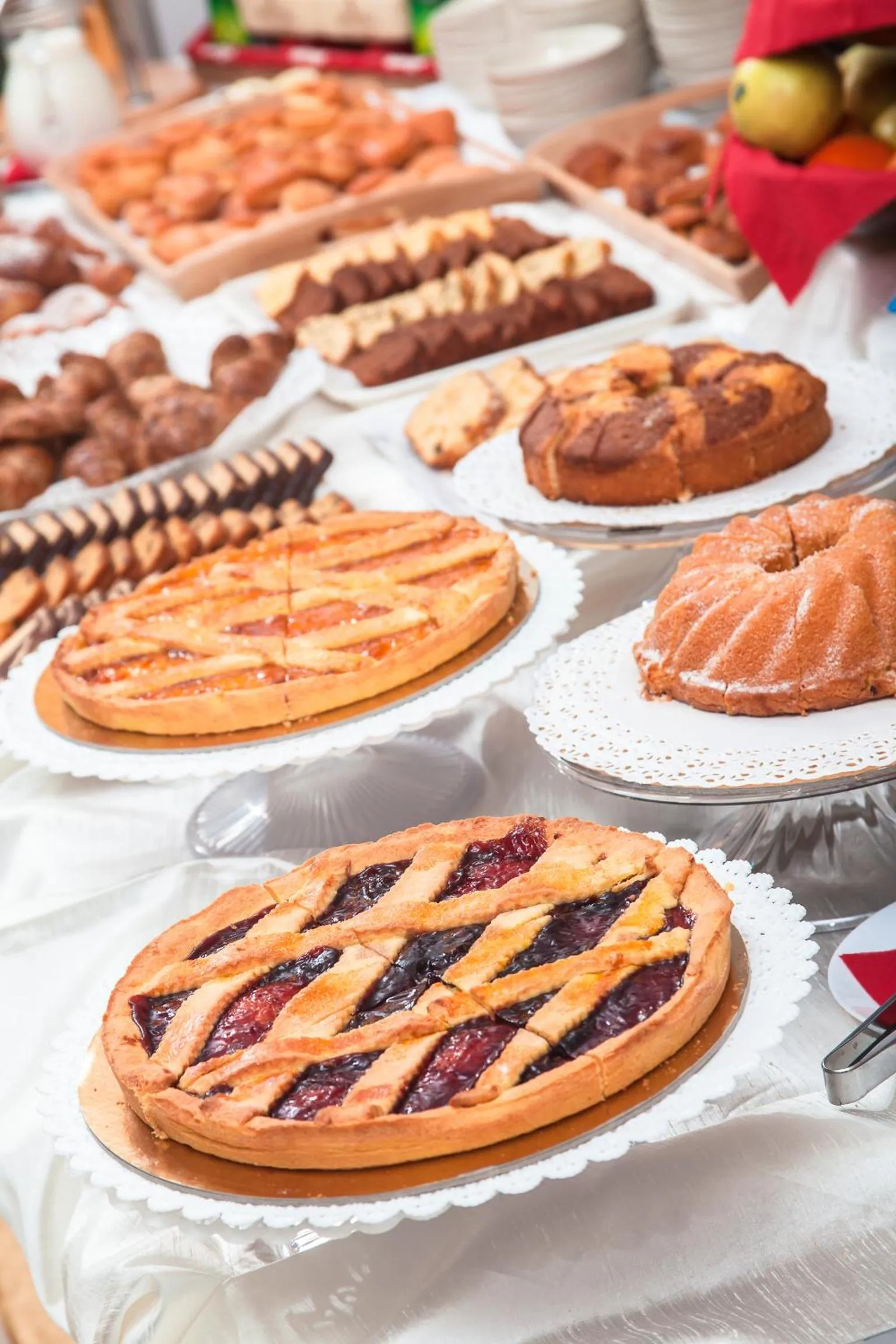 Continental breakfast in Hotel Nadir