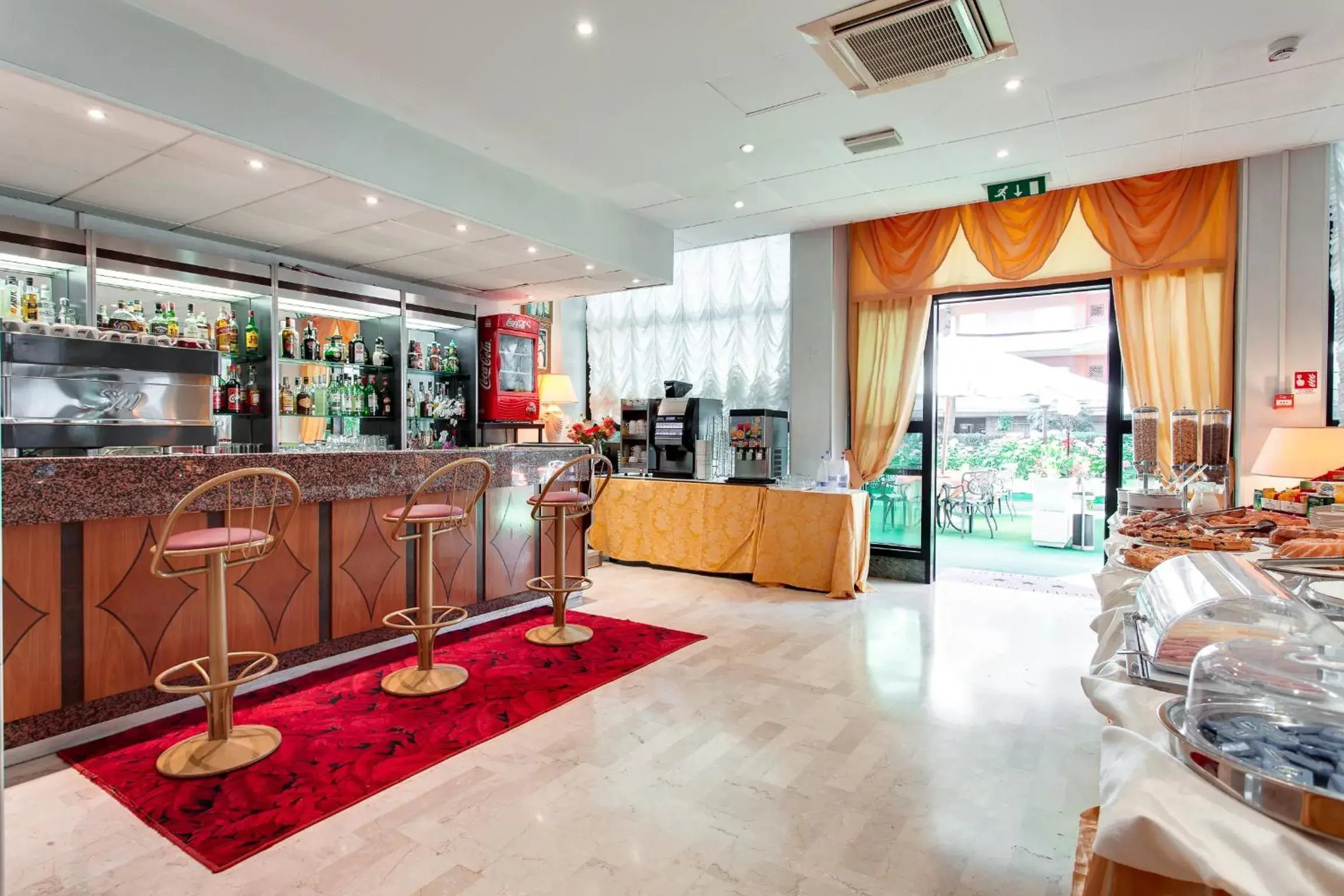 Lounge or bar in Hotel Nadir