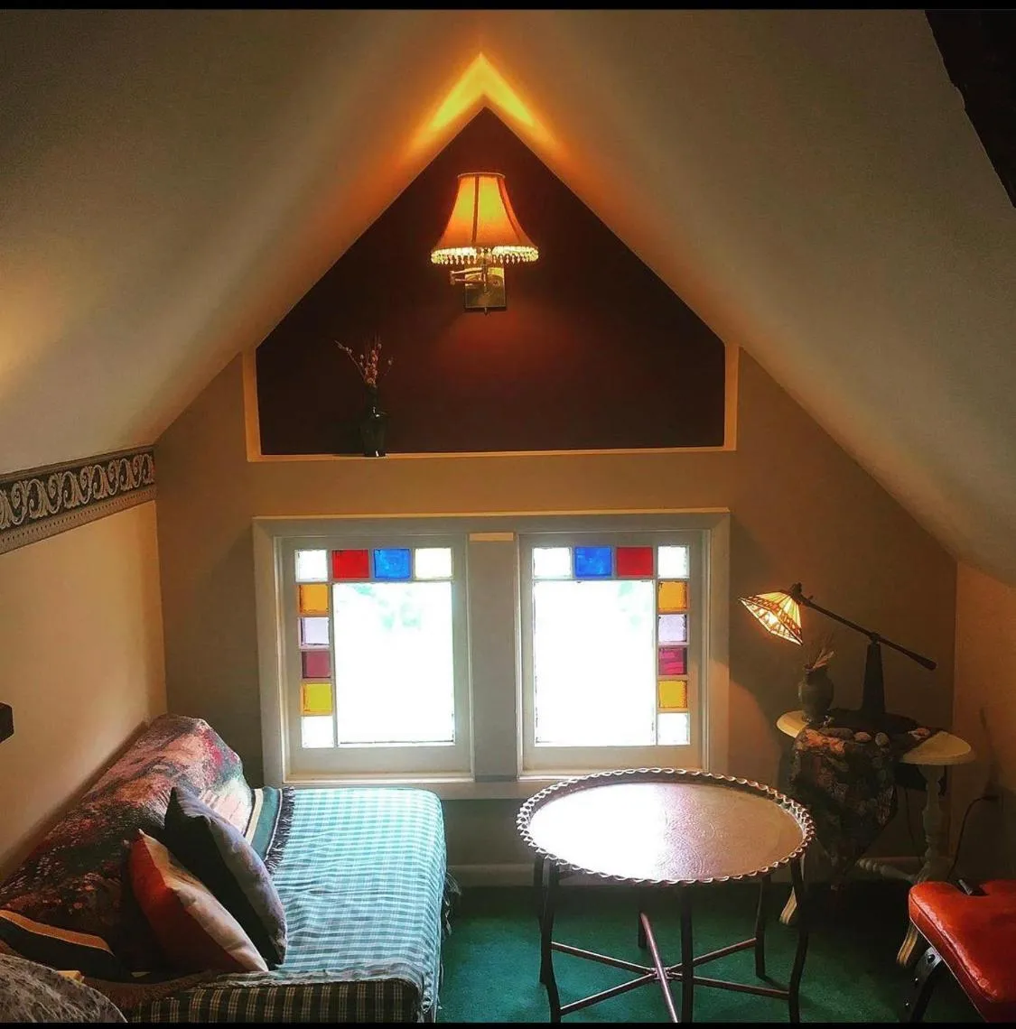 Seating area in Innisfree Bed & Breakfast