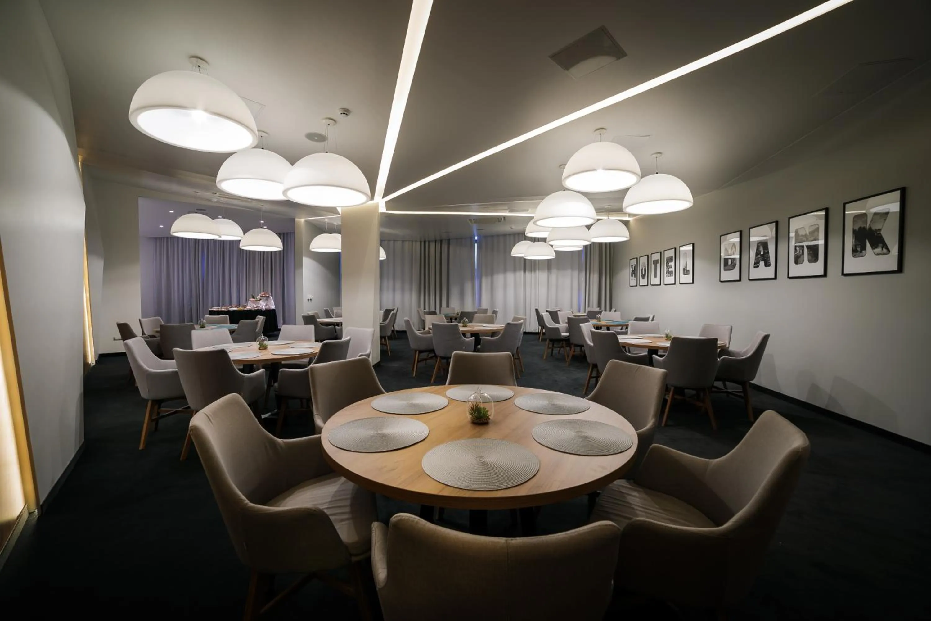 Breakfast in Hotel Bank