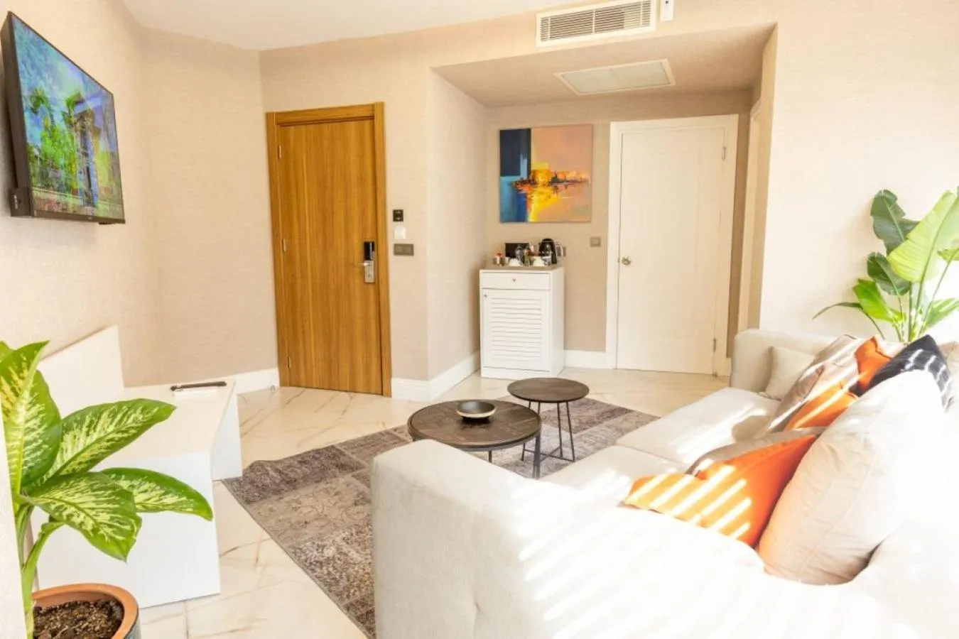 TV and multimedia in Motto Premium Hotel&Spa