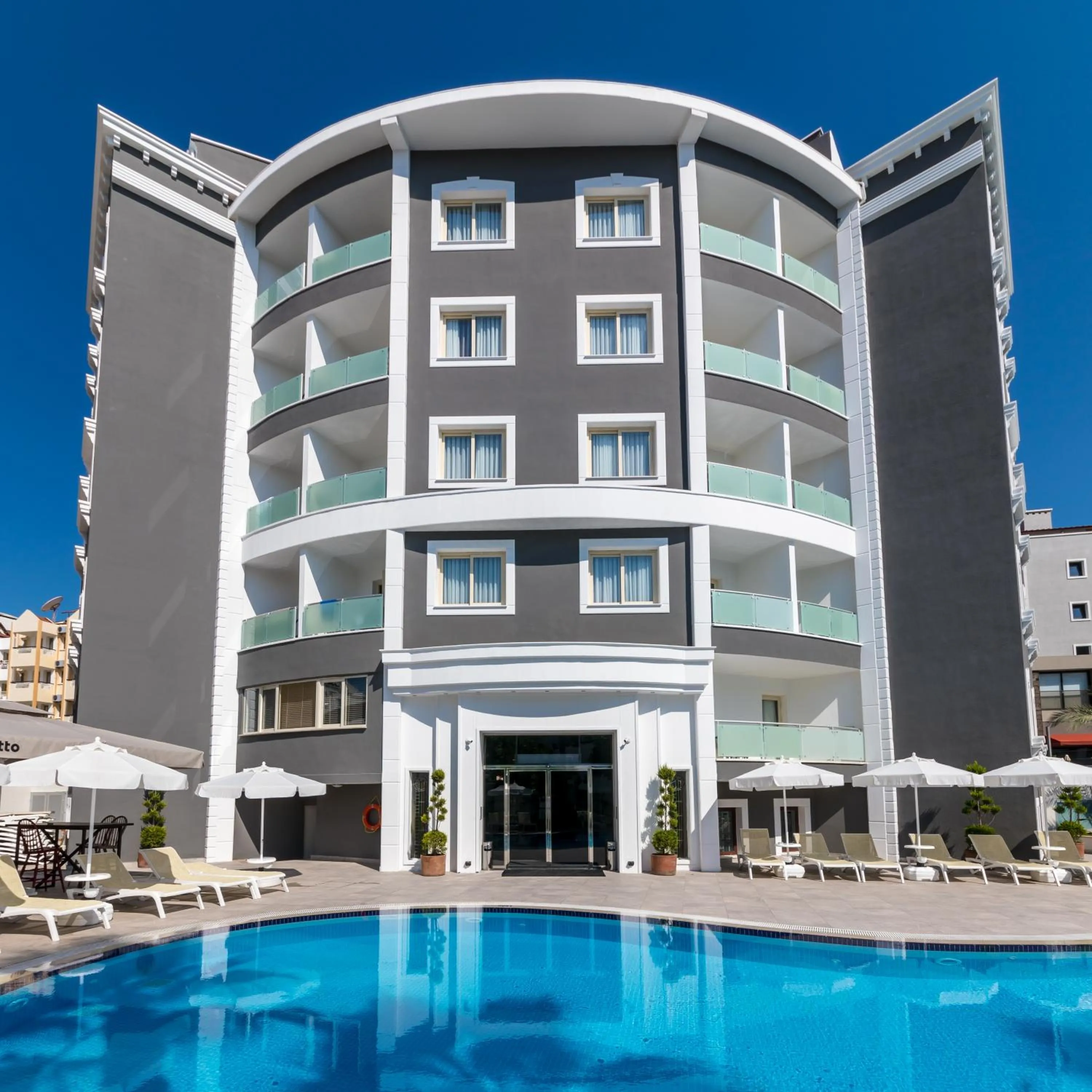 Property building in Motto Premium Hotel&Spa