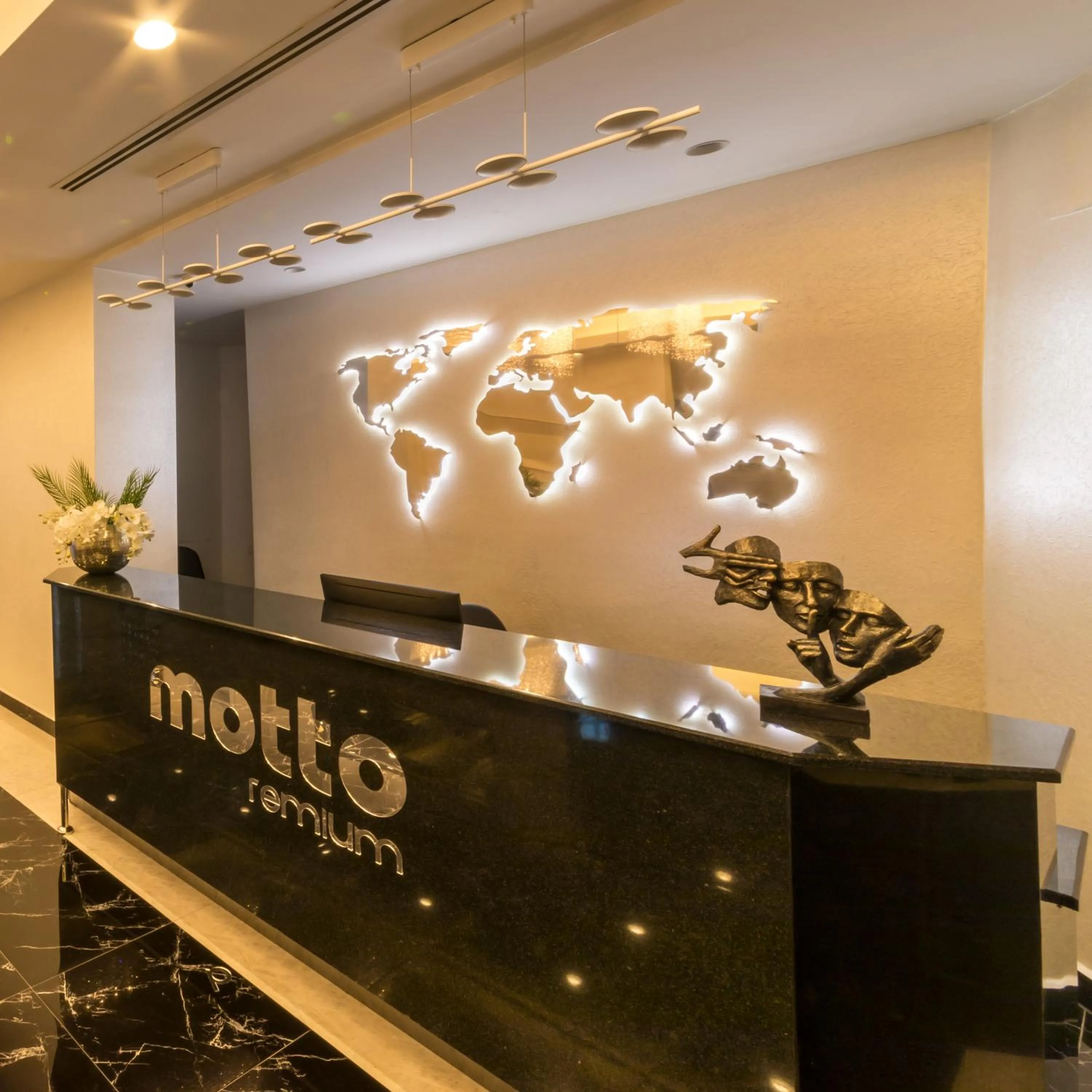 Lobby or reception in Motto Premium Hotel&Spa