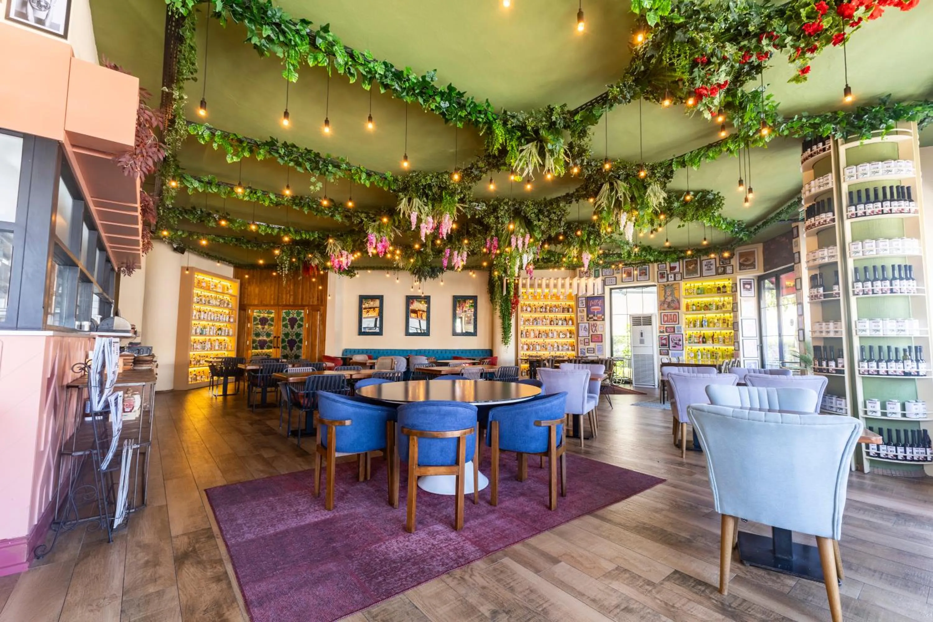 Restaurant/places to eat in Motto Premium Hotel&Spa