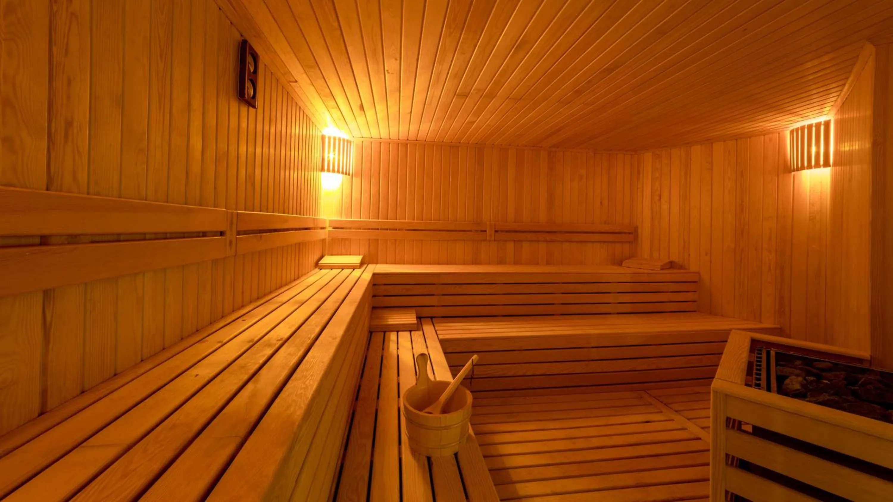 Massage in Motto Premium Hotel&Spa