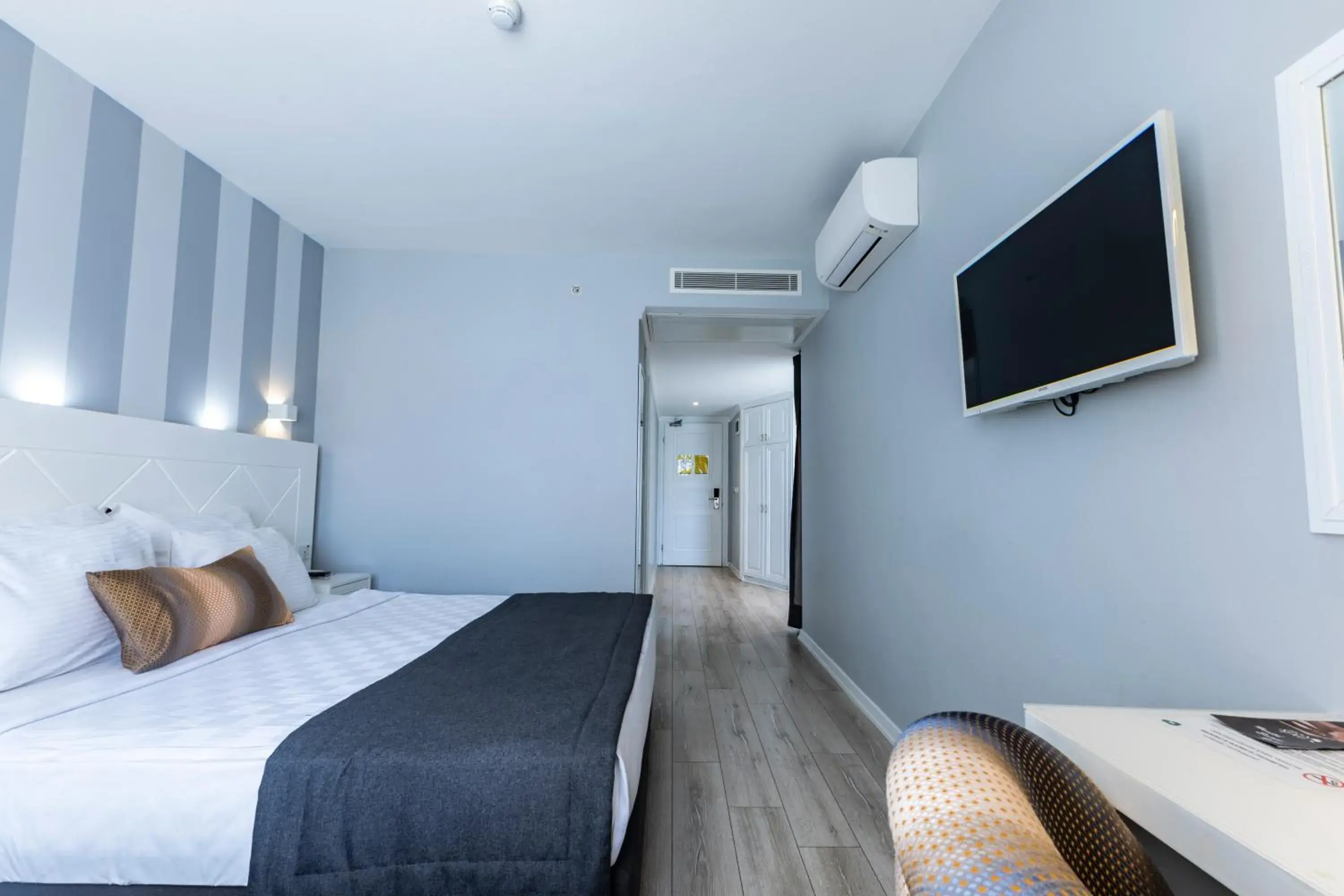 Double Room with Balcony (3 Adults) in Motto Premium Hotel&Spa Double Room with Balcony (3 Adults) in Motto Premium Hotel&Spa