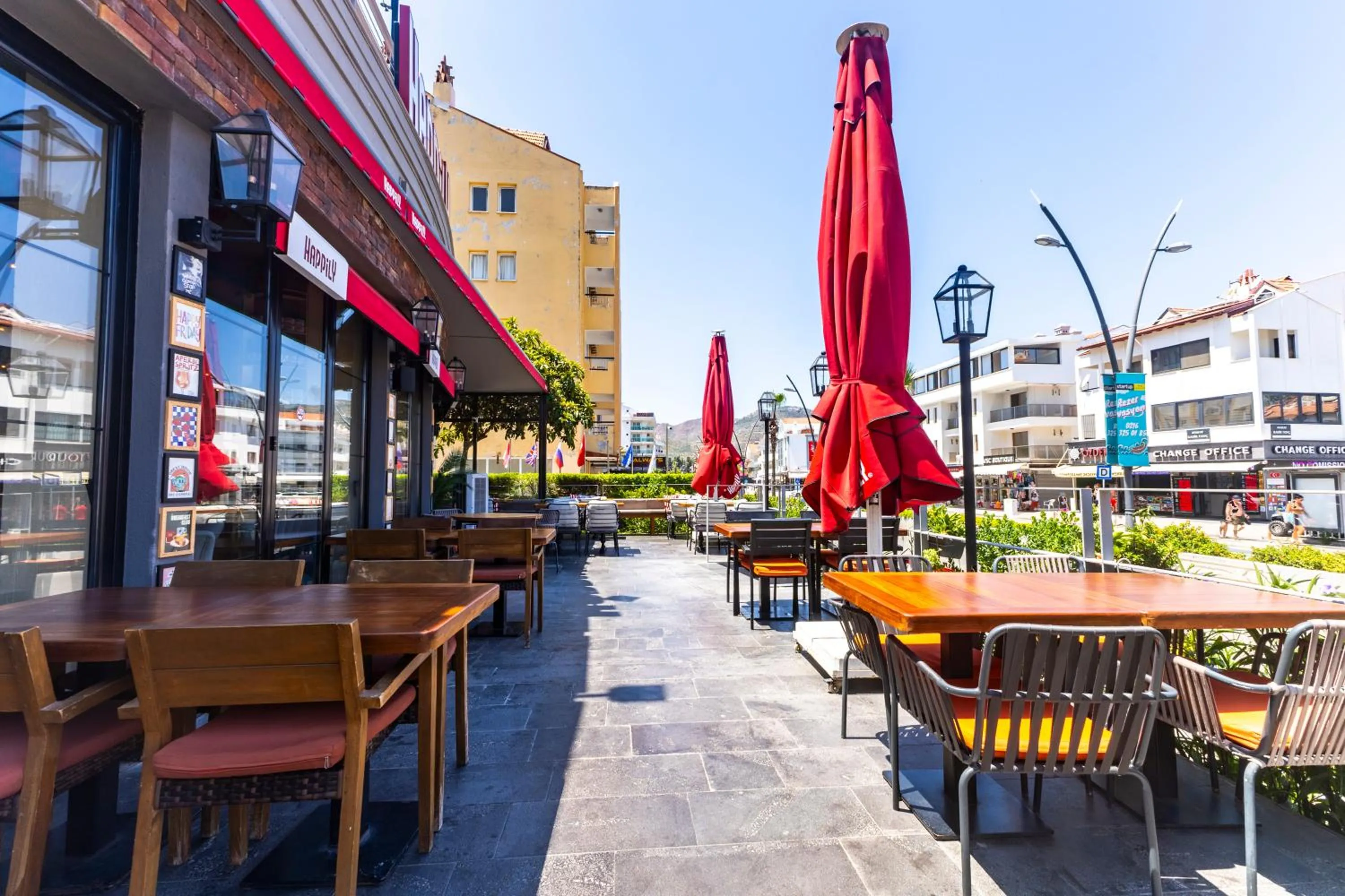 Restaurant/places to eat in Motto Premium Hotel&Spa