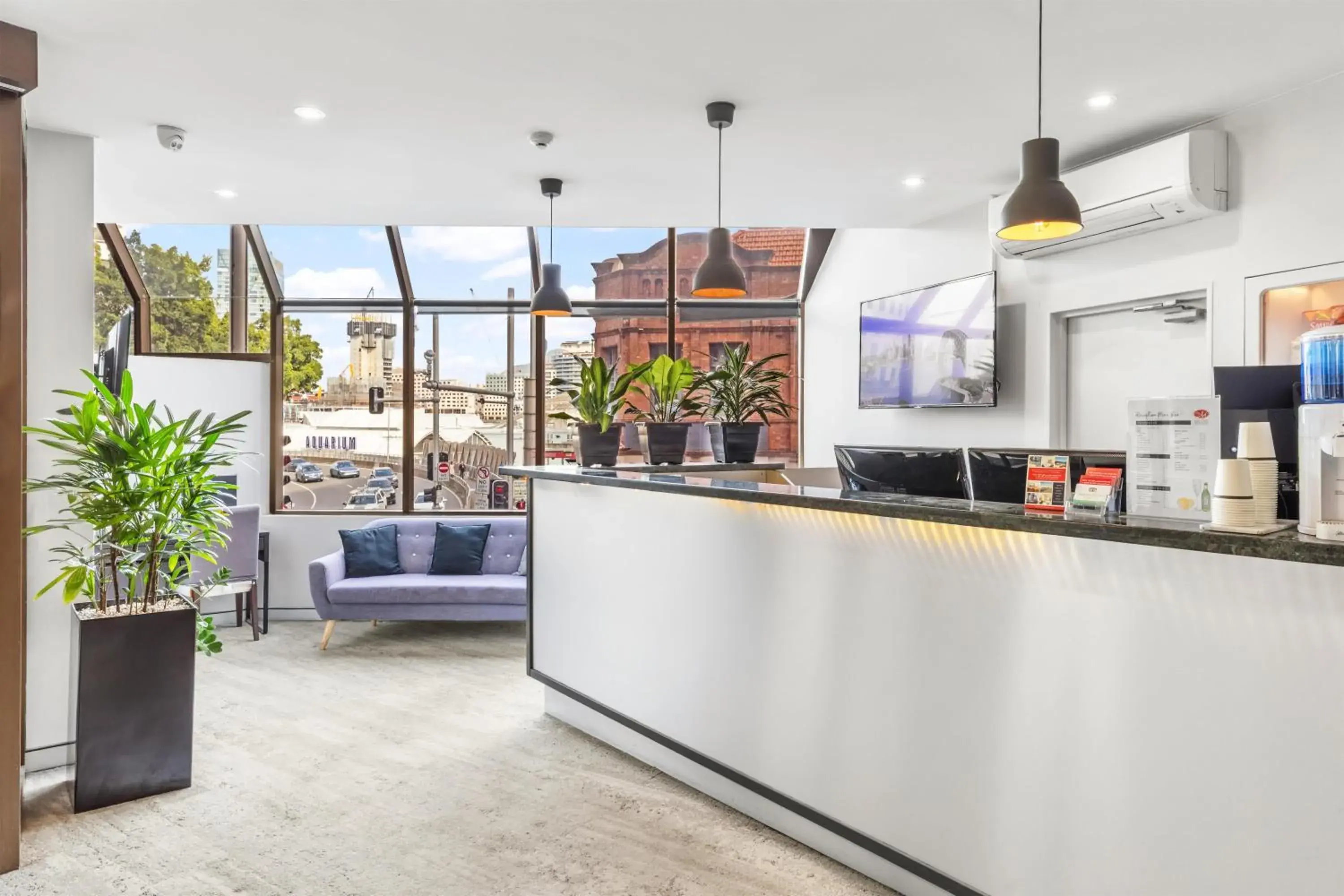 Lobby or reception in Metro Apartments on Darling Harbour Lobby or reception in Metro Apartments on Darling Harbour