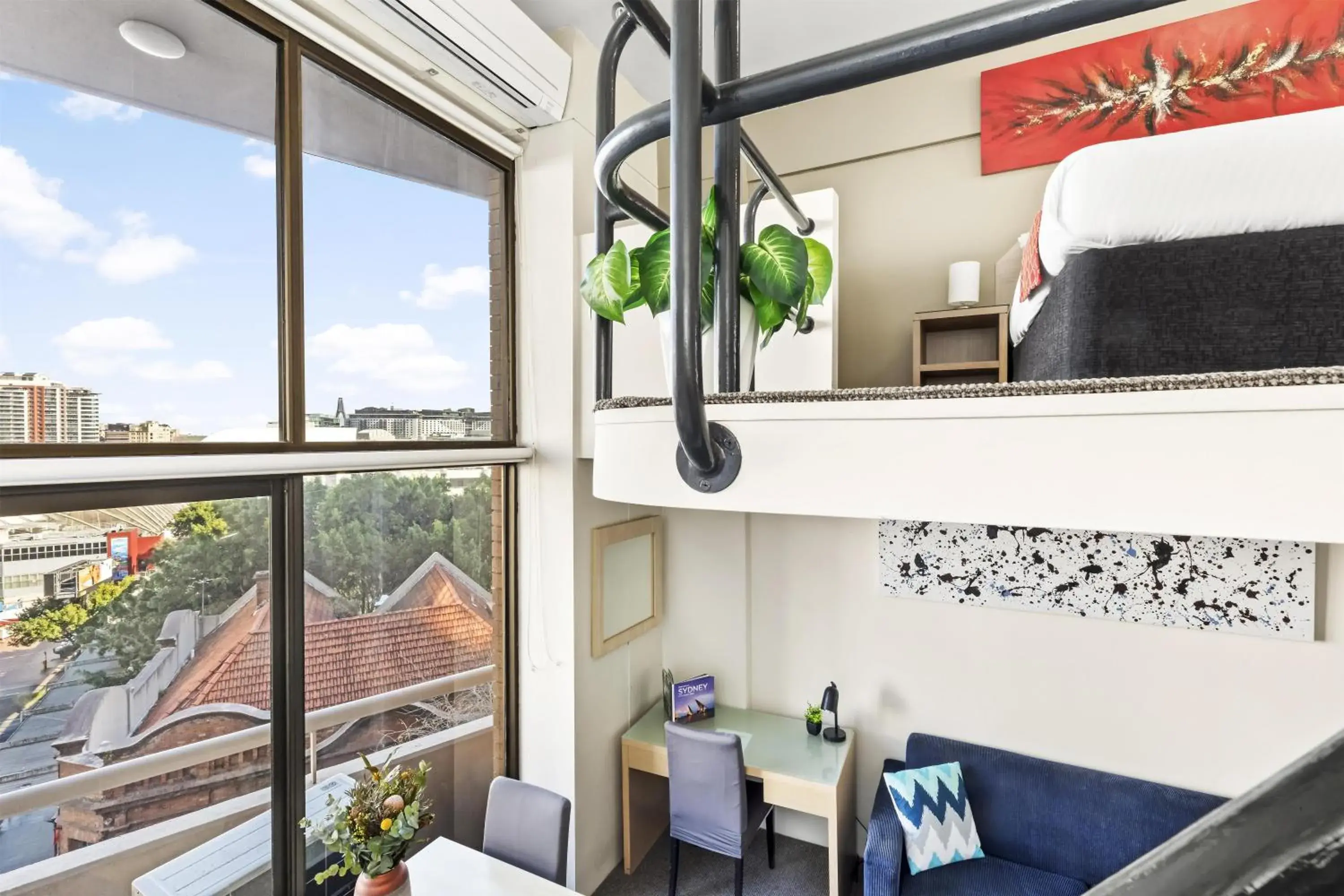 Bedroom in Metro Apartments on Darling Harbour Bedroom in Metro Apartments on Darling Harbour