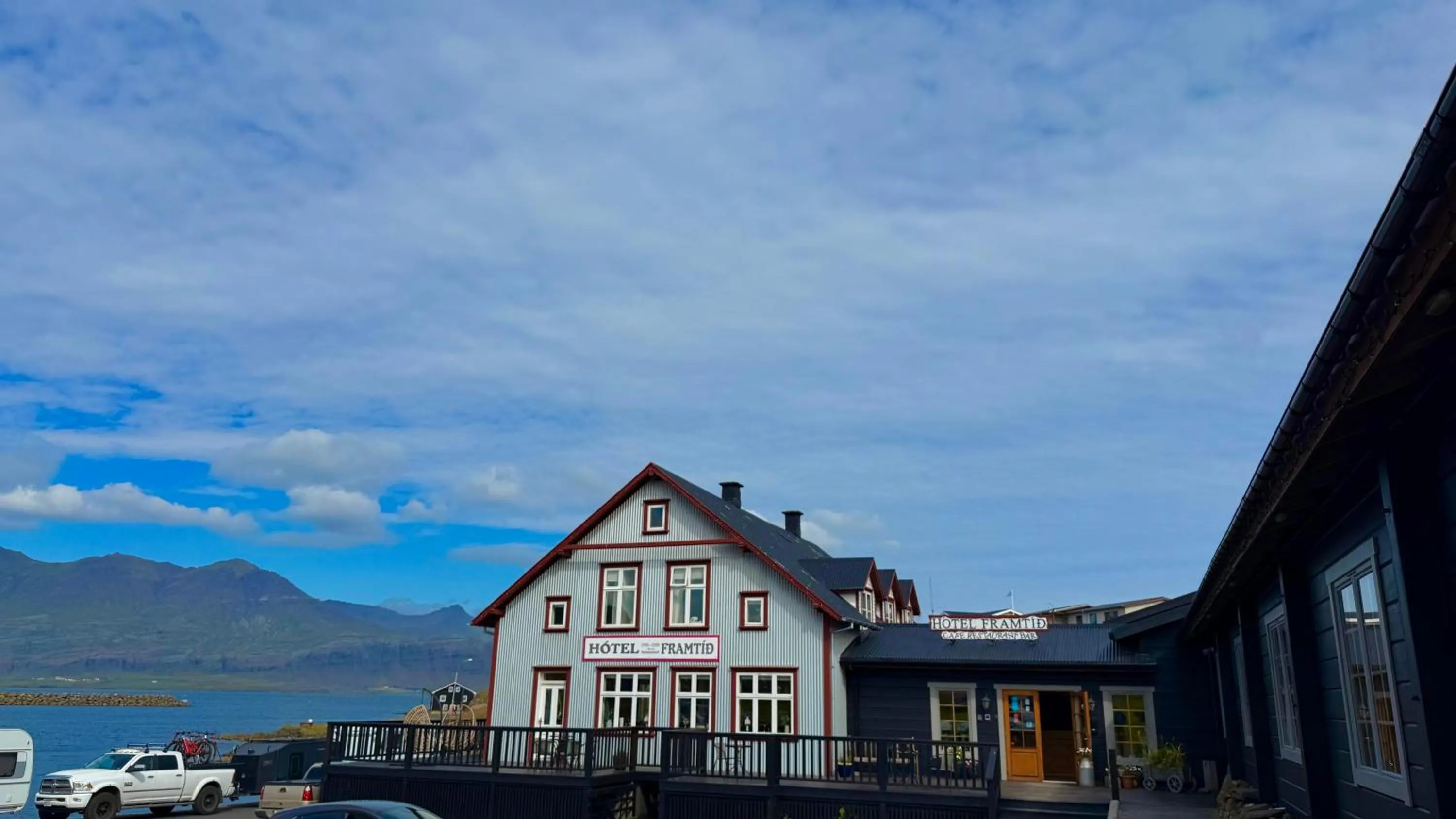 Property building in Hotel Framtid