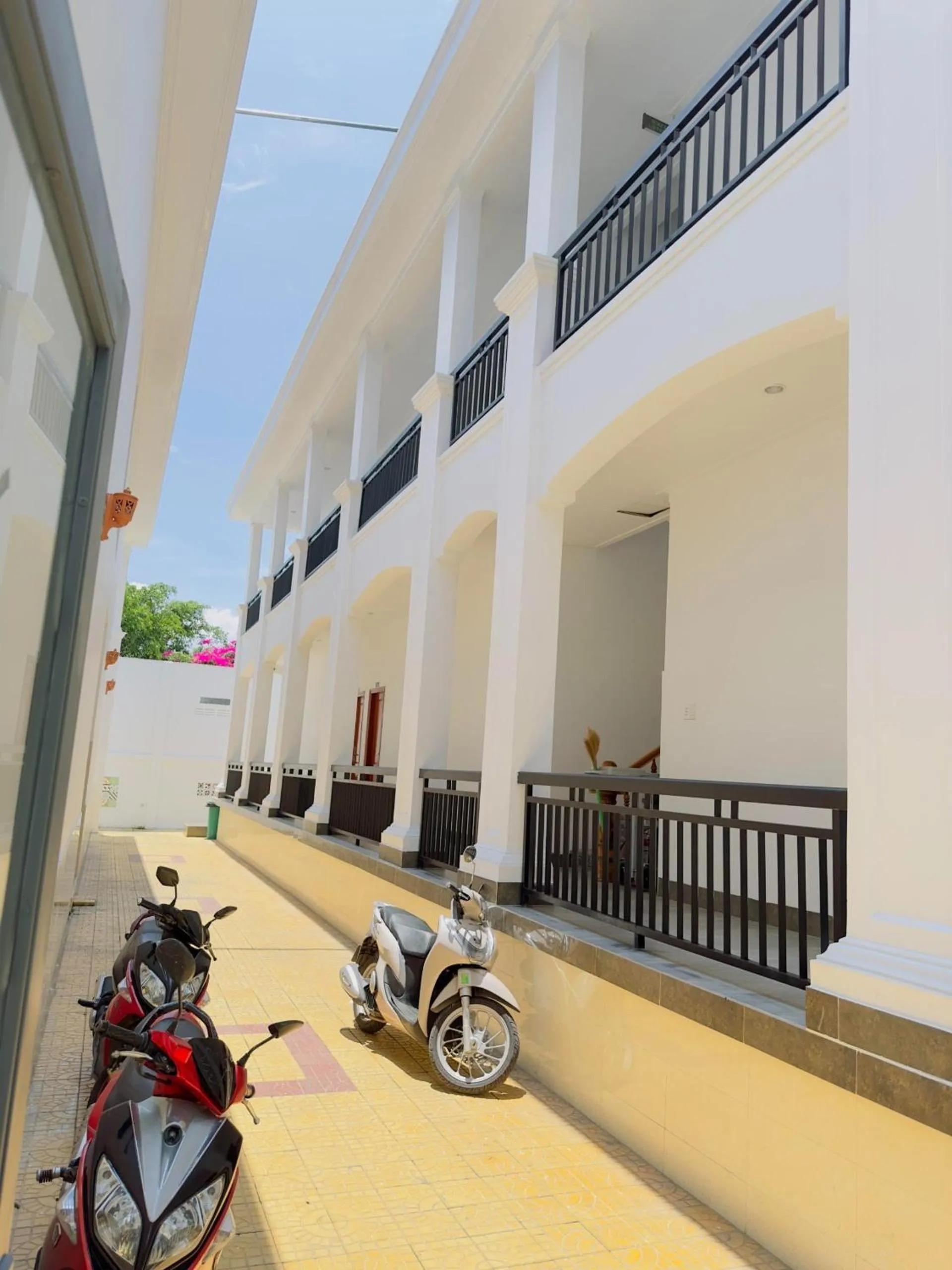 Parking in Ninh Chu 2 Hotel