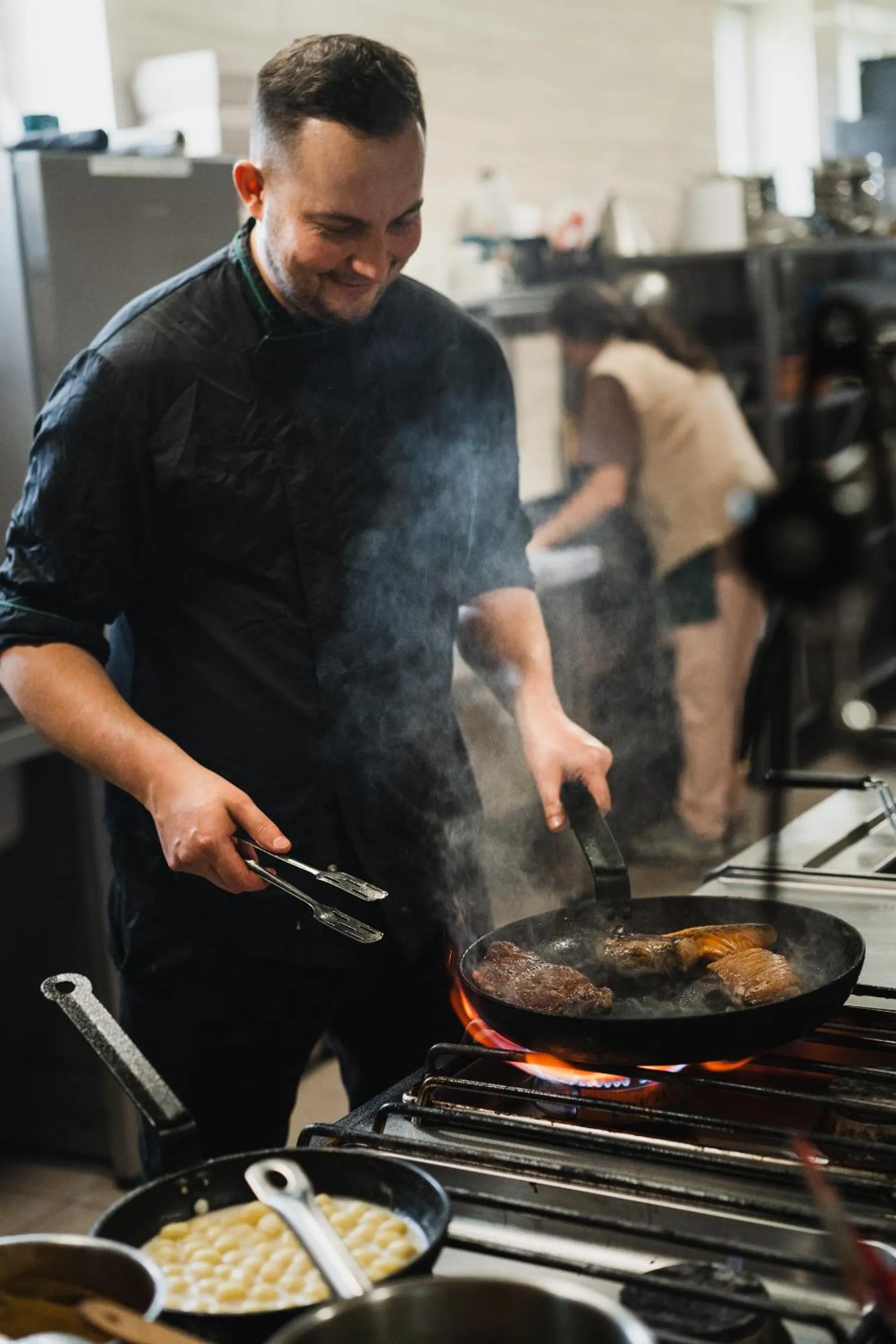 People in Hotel Palatín