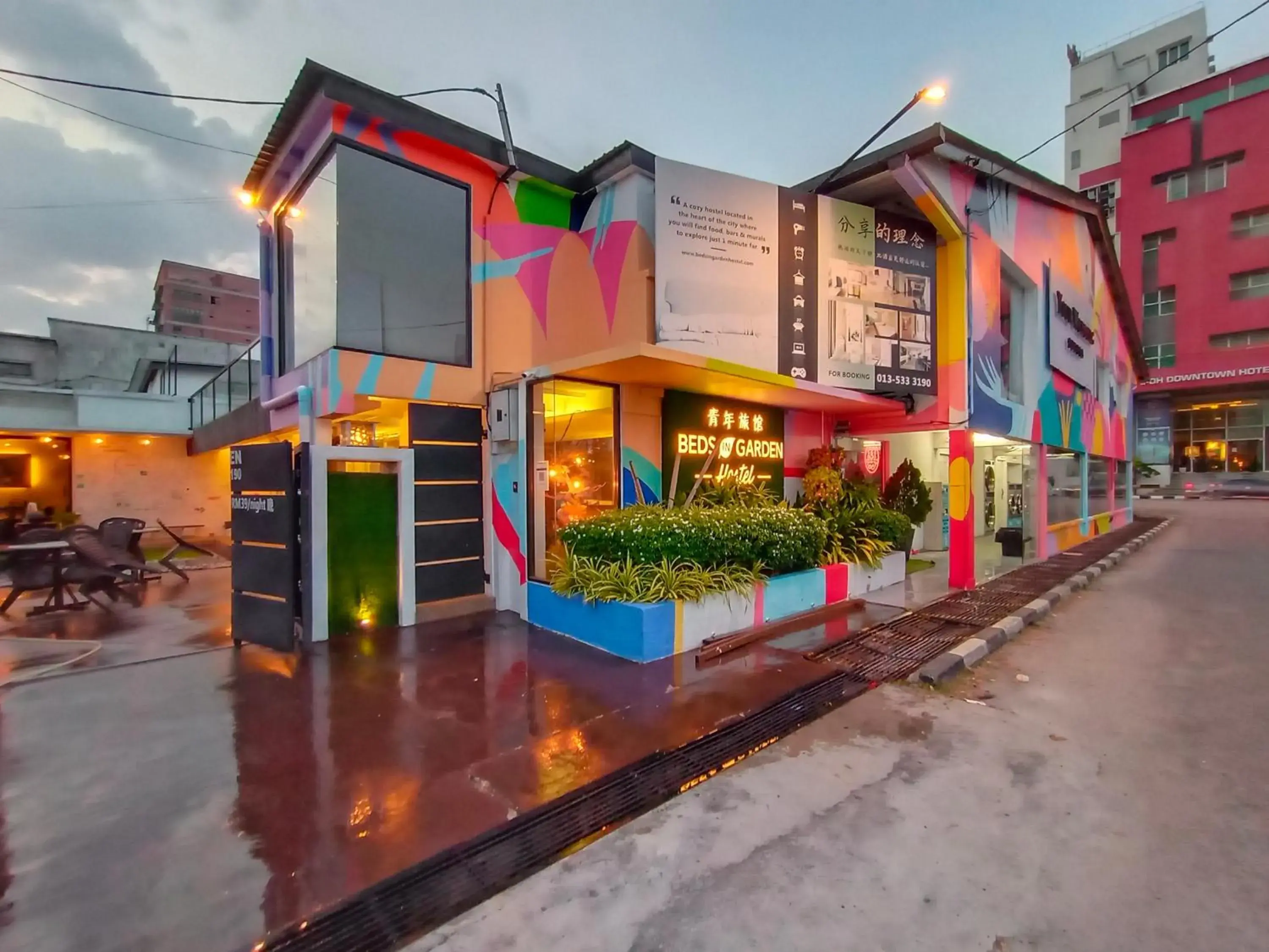Property building in Beds In Garden Hostel Property building in Beds In Garden Hostel