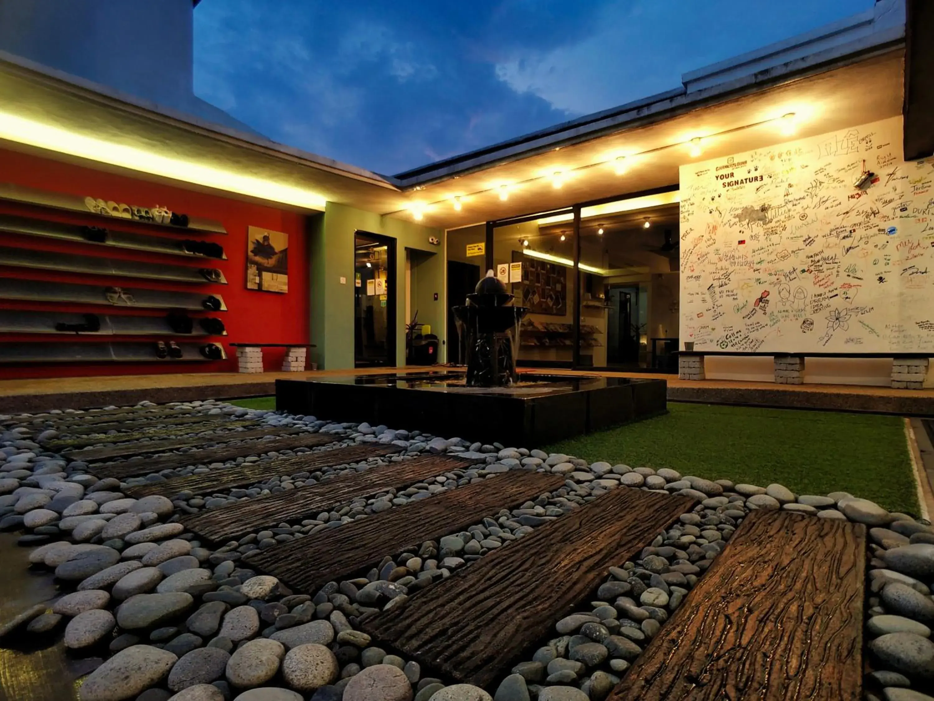 Facade/entrance in Beds In Garden Hostel Facade/entrance in Beds In Garden Hostel
