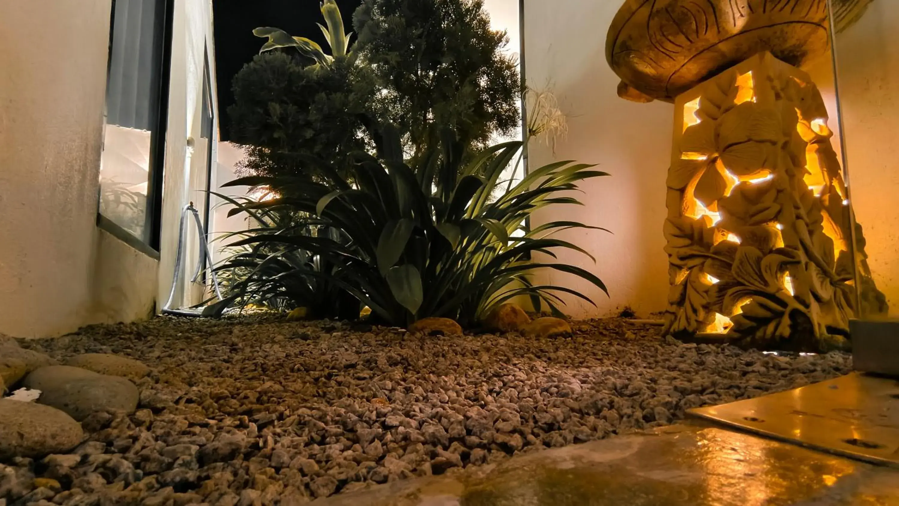 Property building in Beds In Garden Hostel Property building in Beds In Garden Hostel