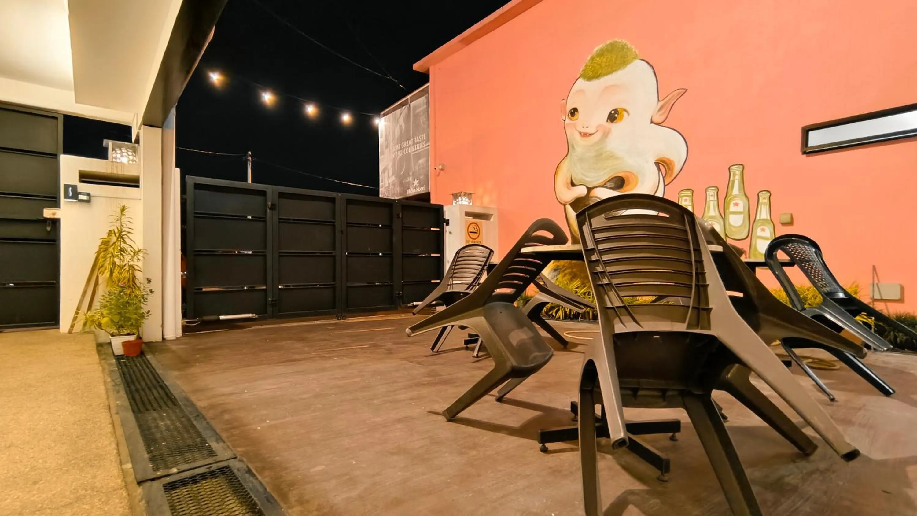 Facade/entrance in Beds In Garden Hostel