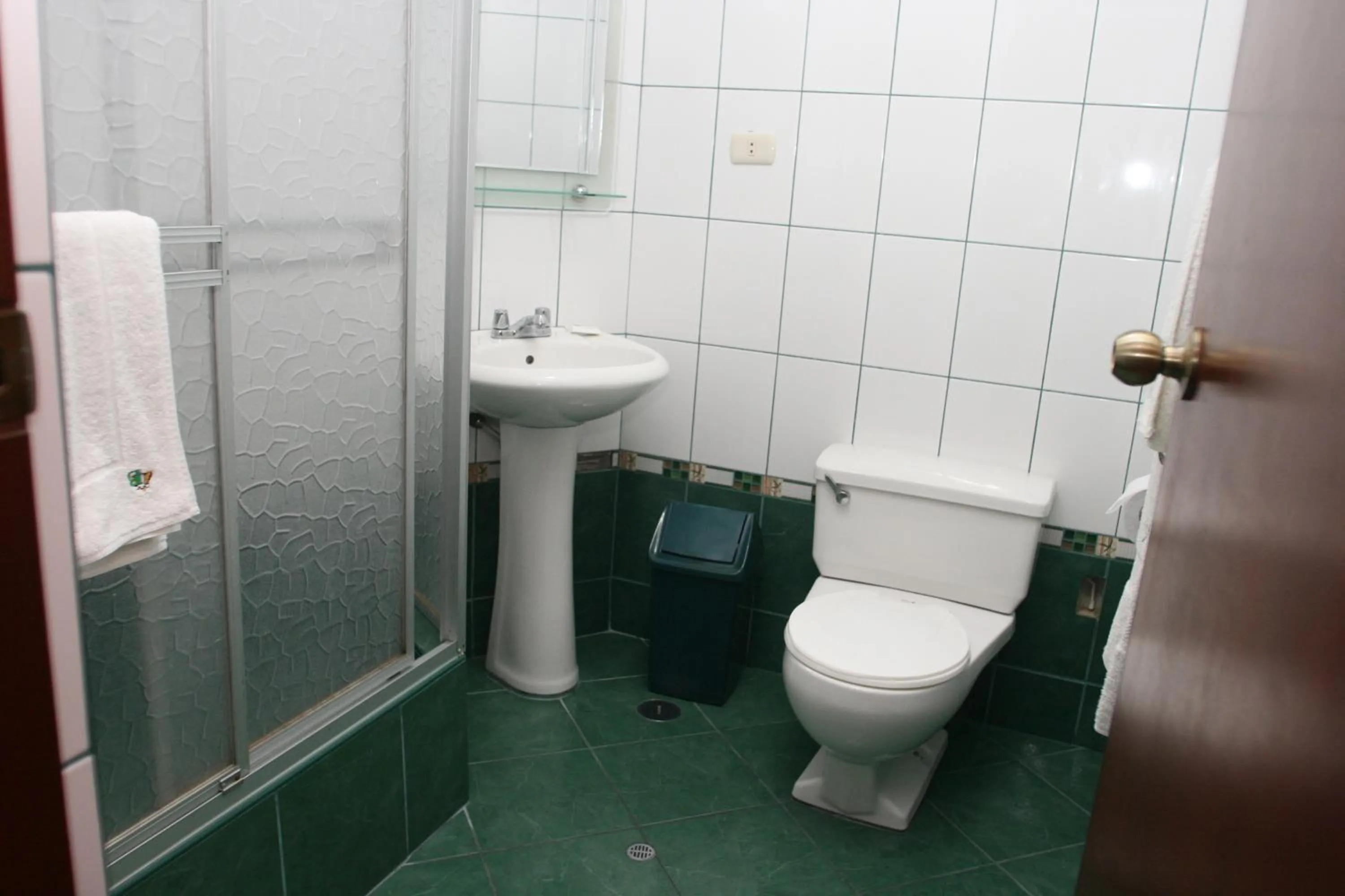 Bathroom in Hotel Torre Norte