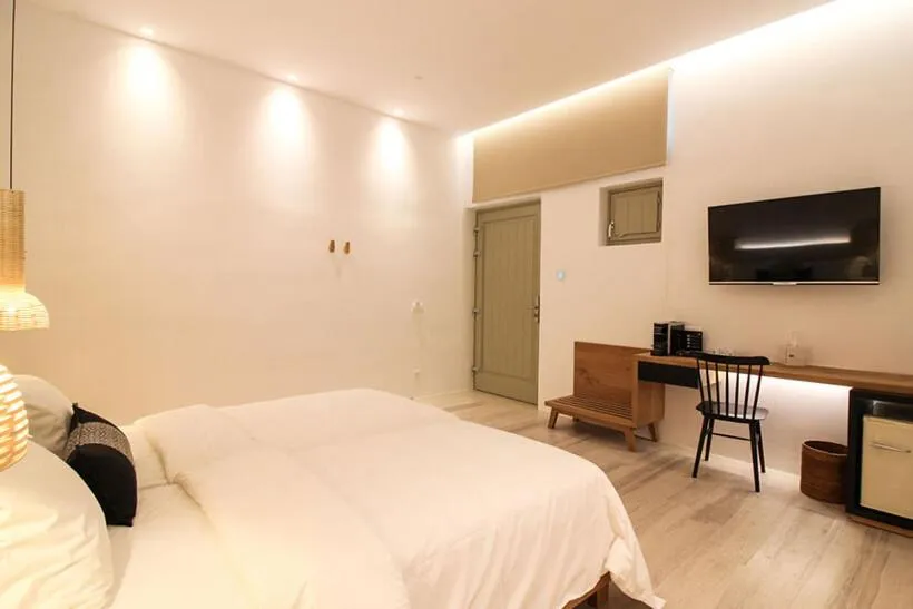 Bed in Mykonos Cactus