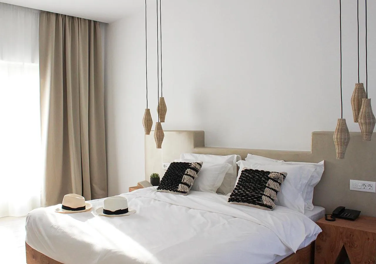 Bed in Mykonos Cactus