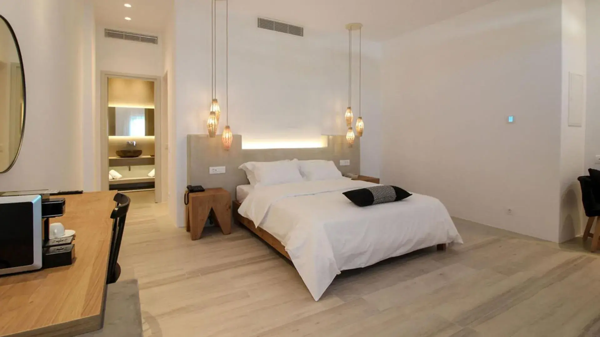 Bed in Mykonos Cactus Bed in Mykonos Cactus