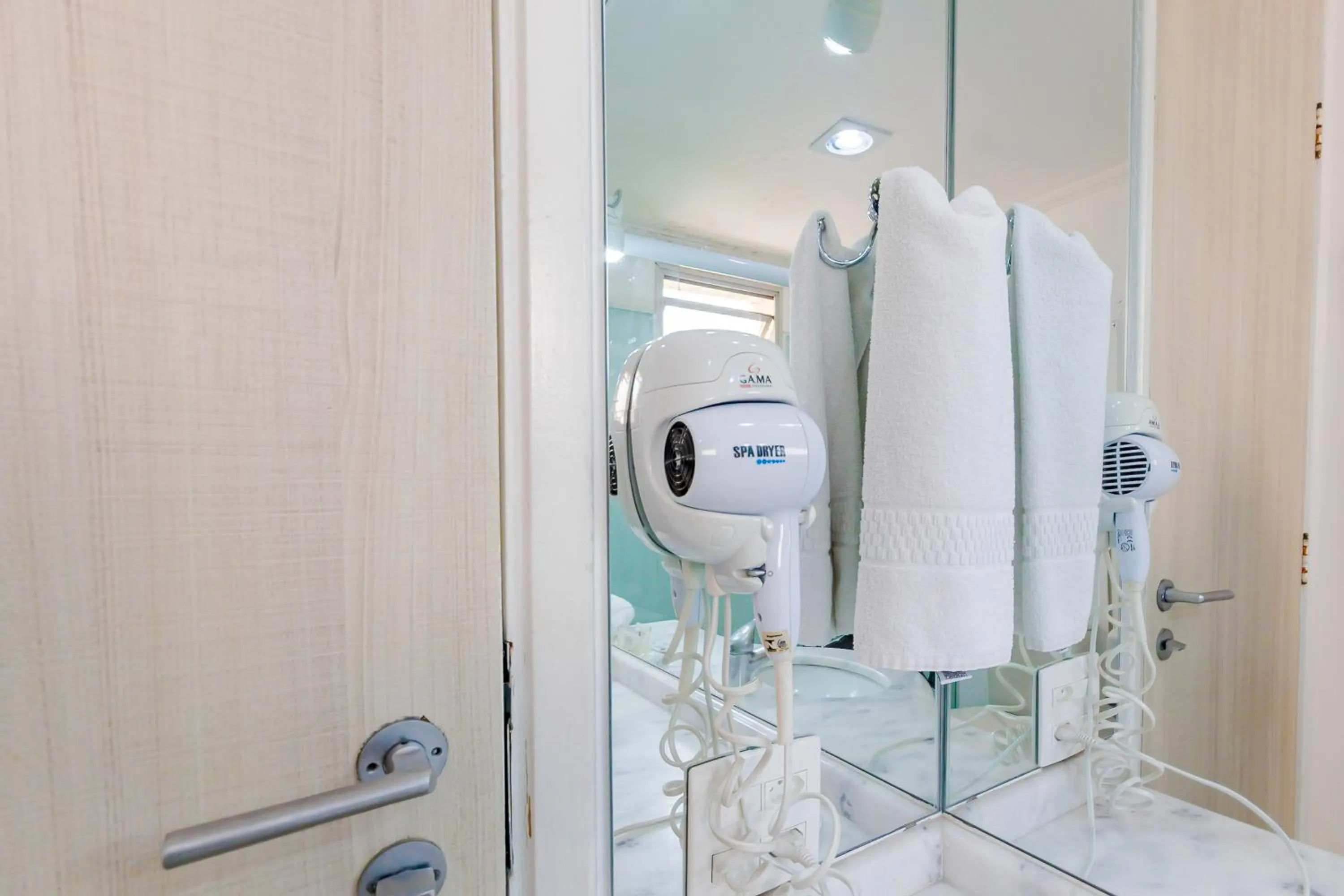 Bathroom in Paulista Flat