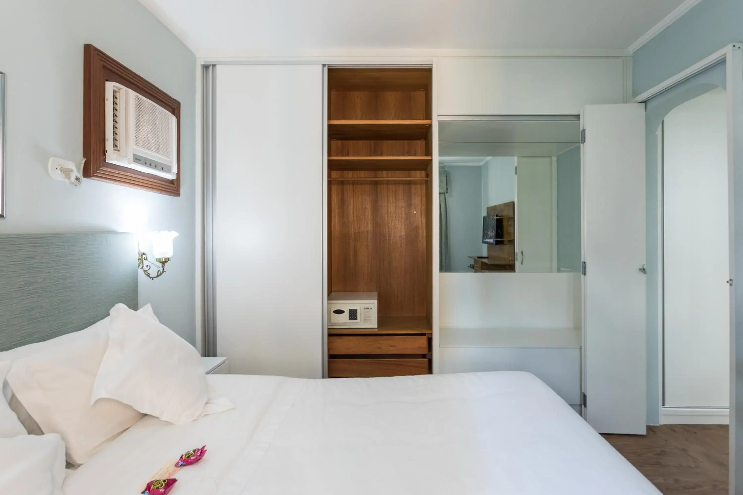 Bed in Paulista Flat Bed in Paulista Flat