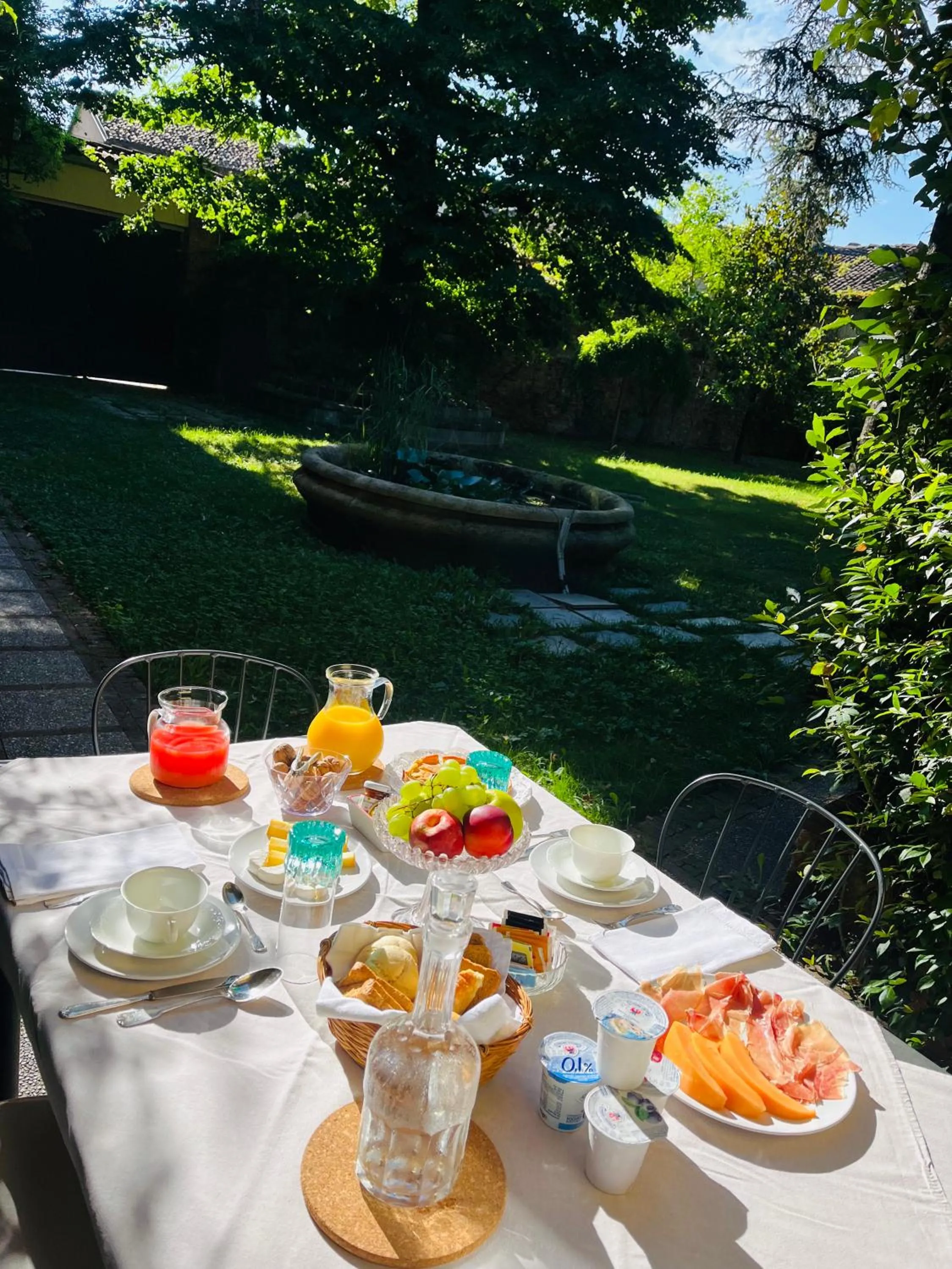 Continental breakfast in Palazzo Sismonda