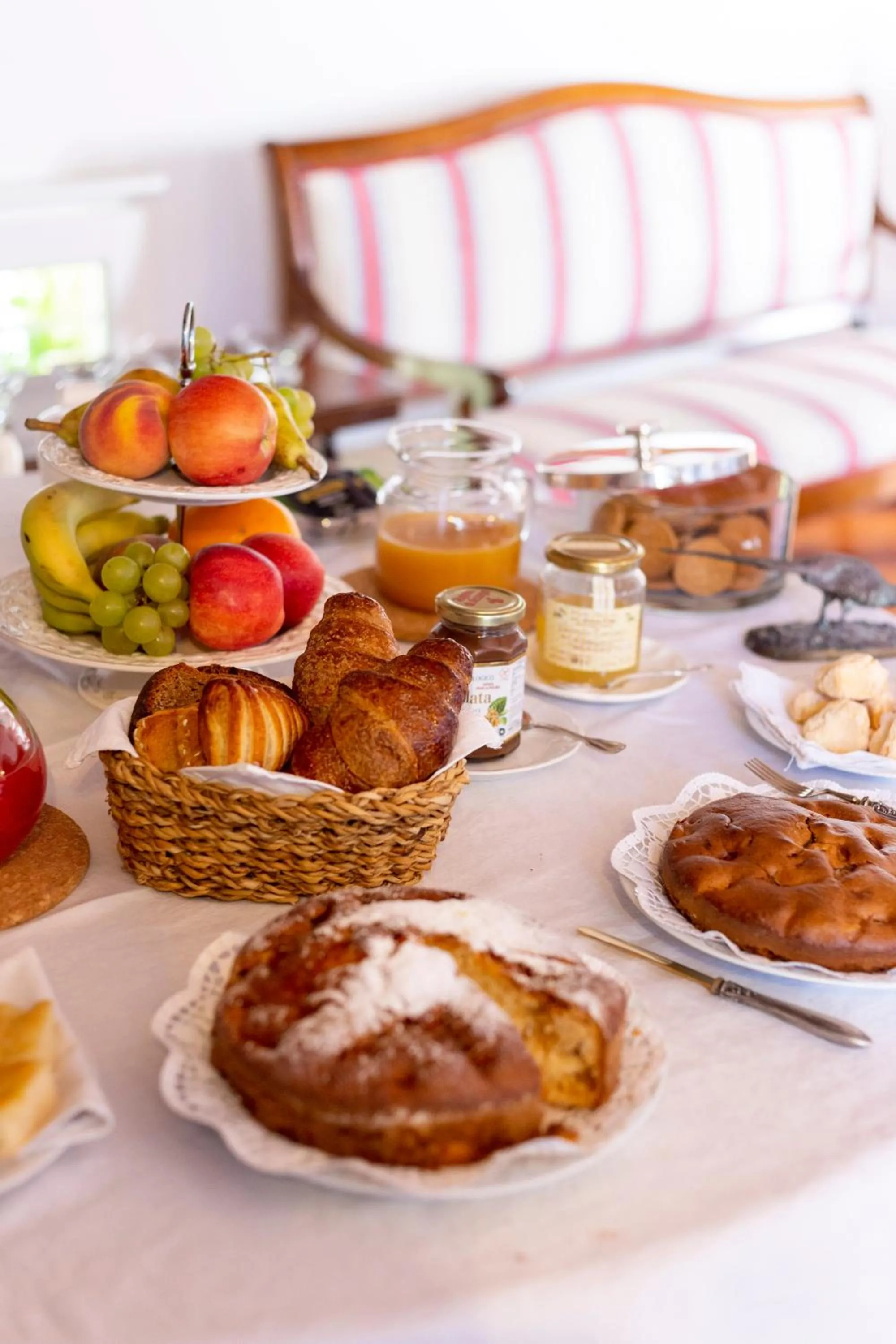 Breakfast in Palazzo Sismonda