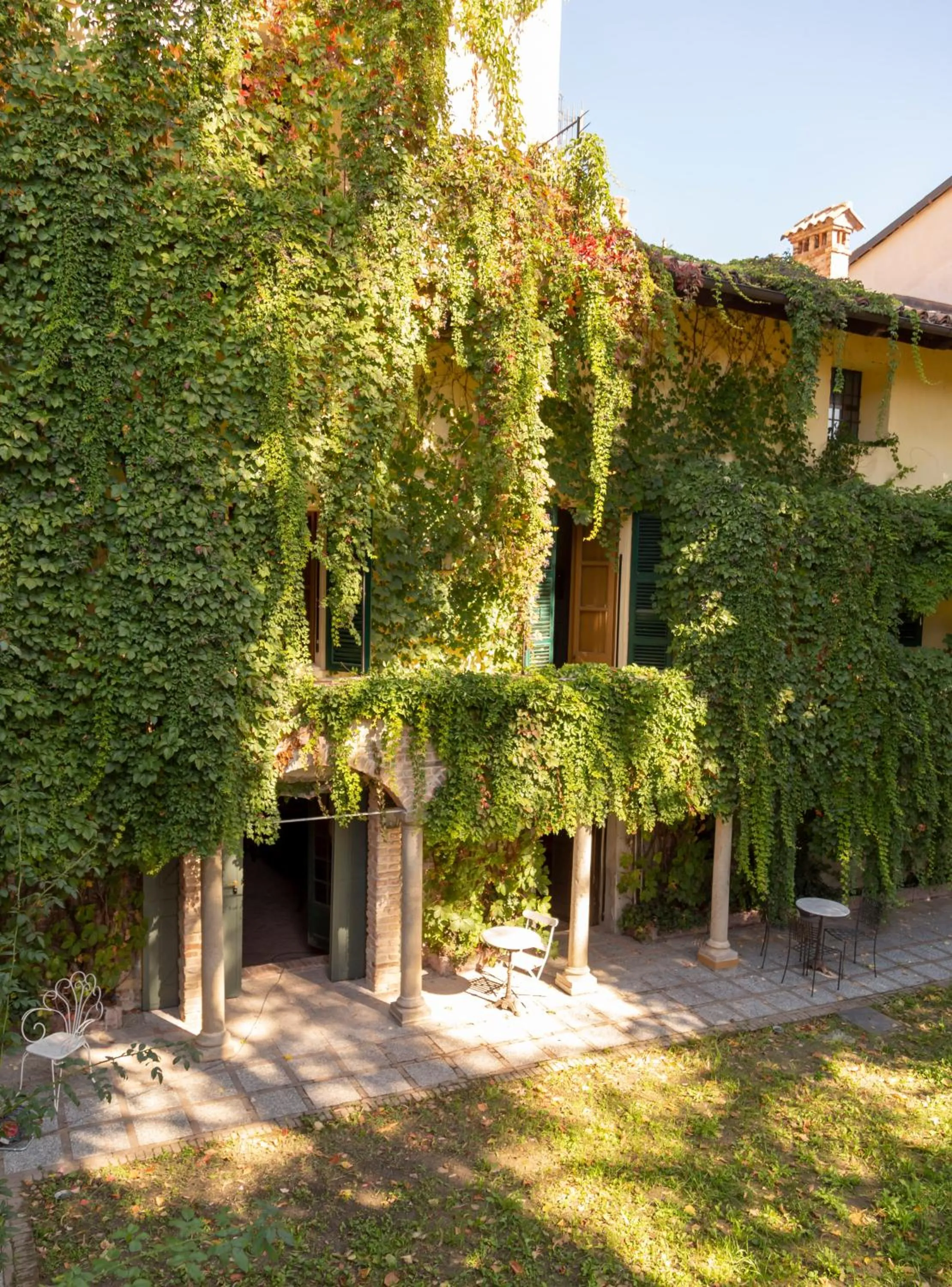 Garden view in Palazzo Sismonda