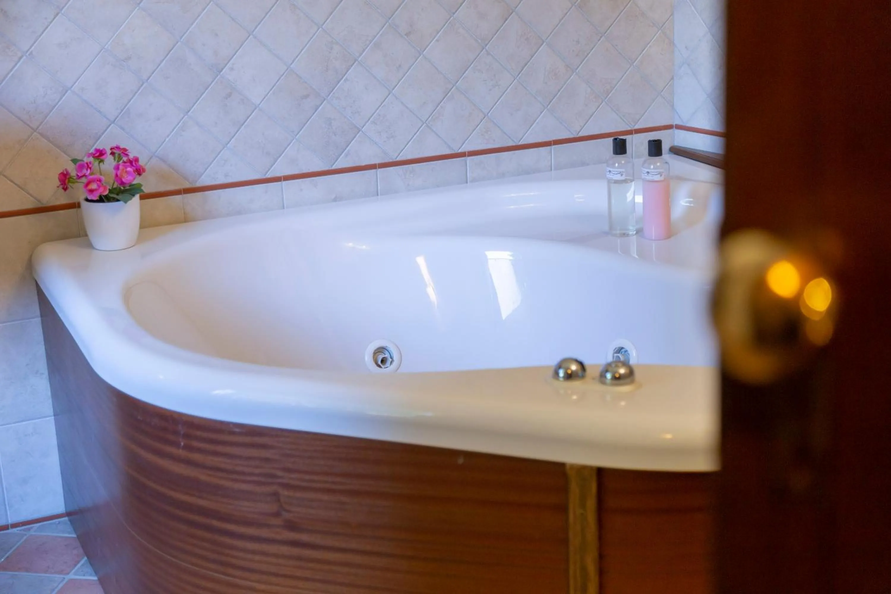 Hot Tub in Palazzo Sismonda