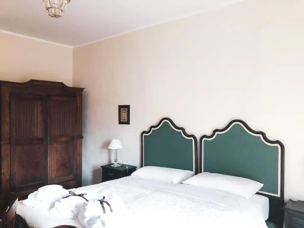 Bed in Palazzo Sismonda