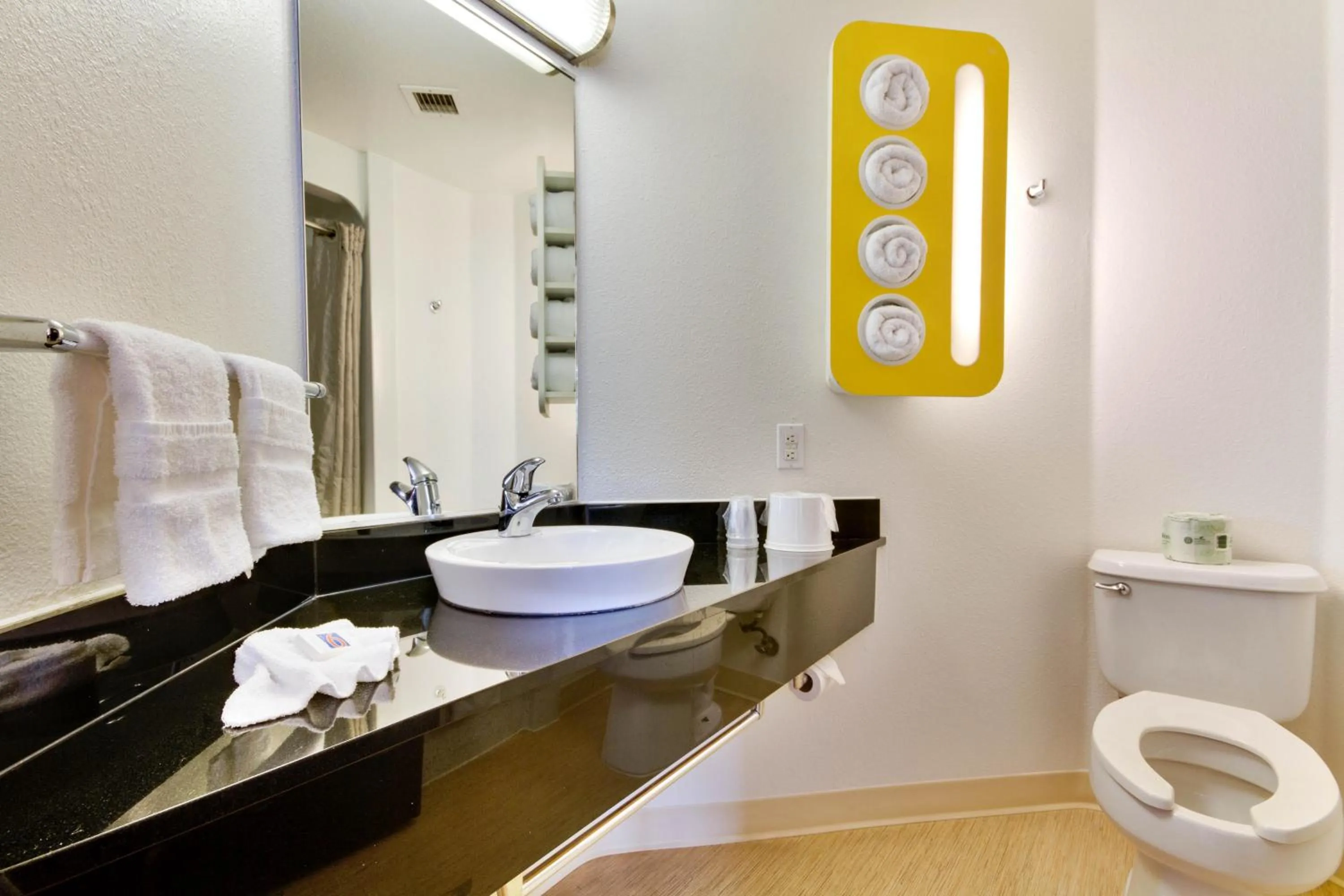 Bathroom in Motel 6-Lewisville, TX - Dallas