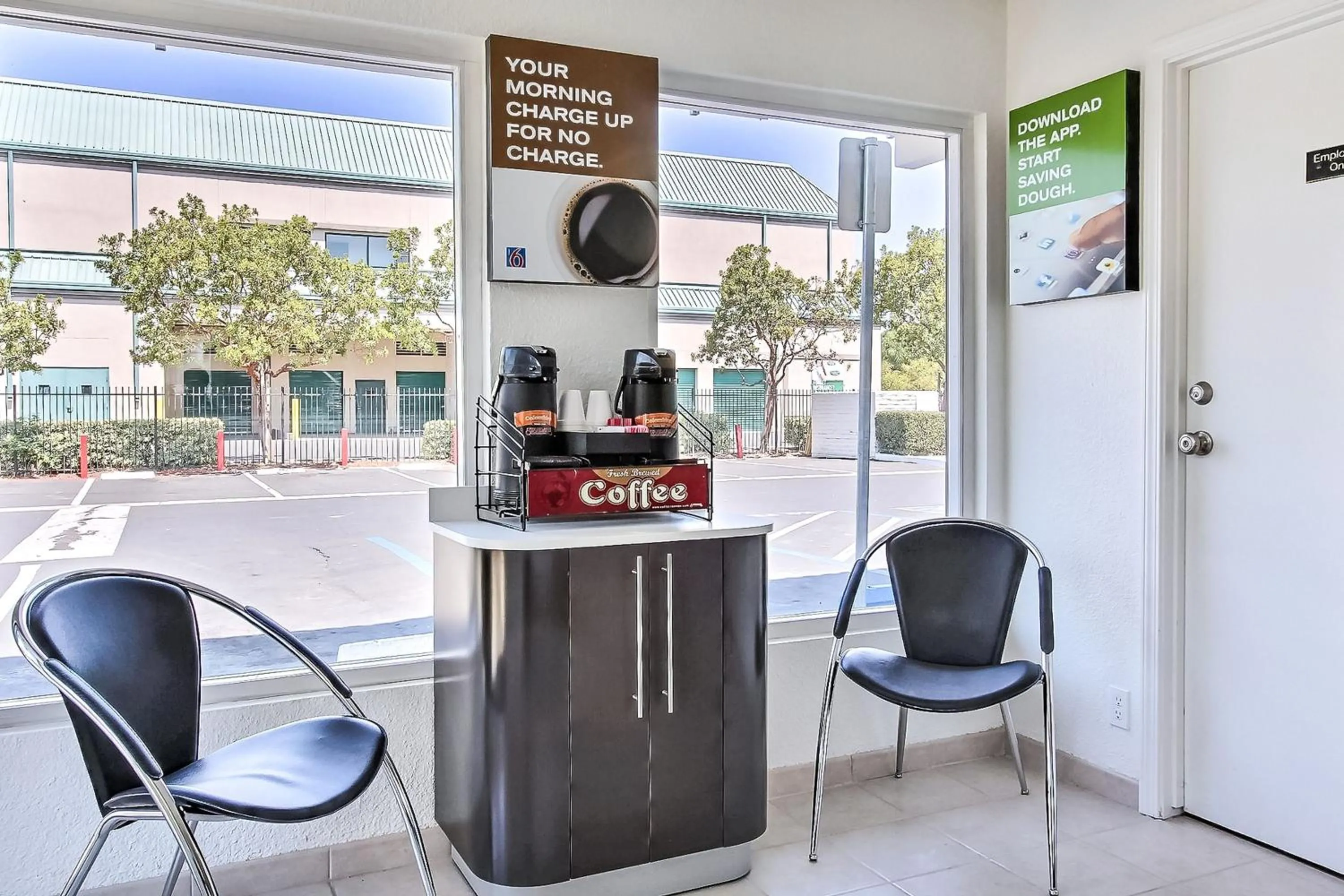 Lounge or bar in Motel 6-Campbell, CA - San Jose