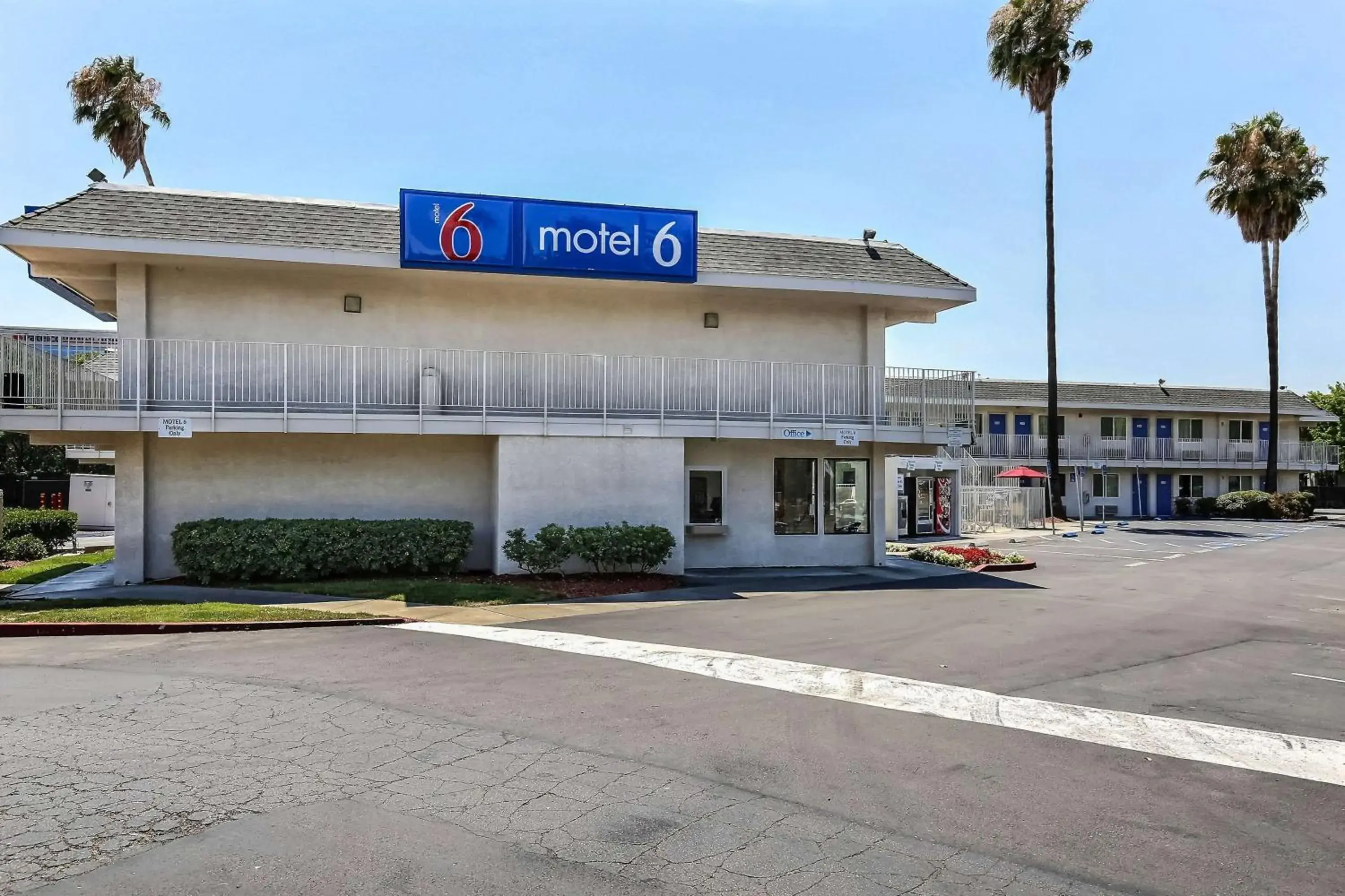 Property building in Motel 6-Pleasanton, CA Property building in Motel 6-Pleasanton, CA