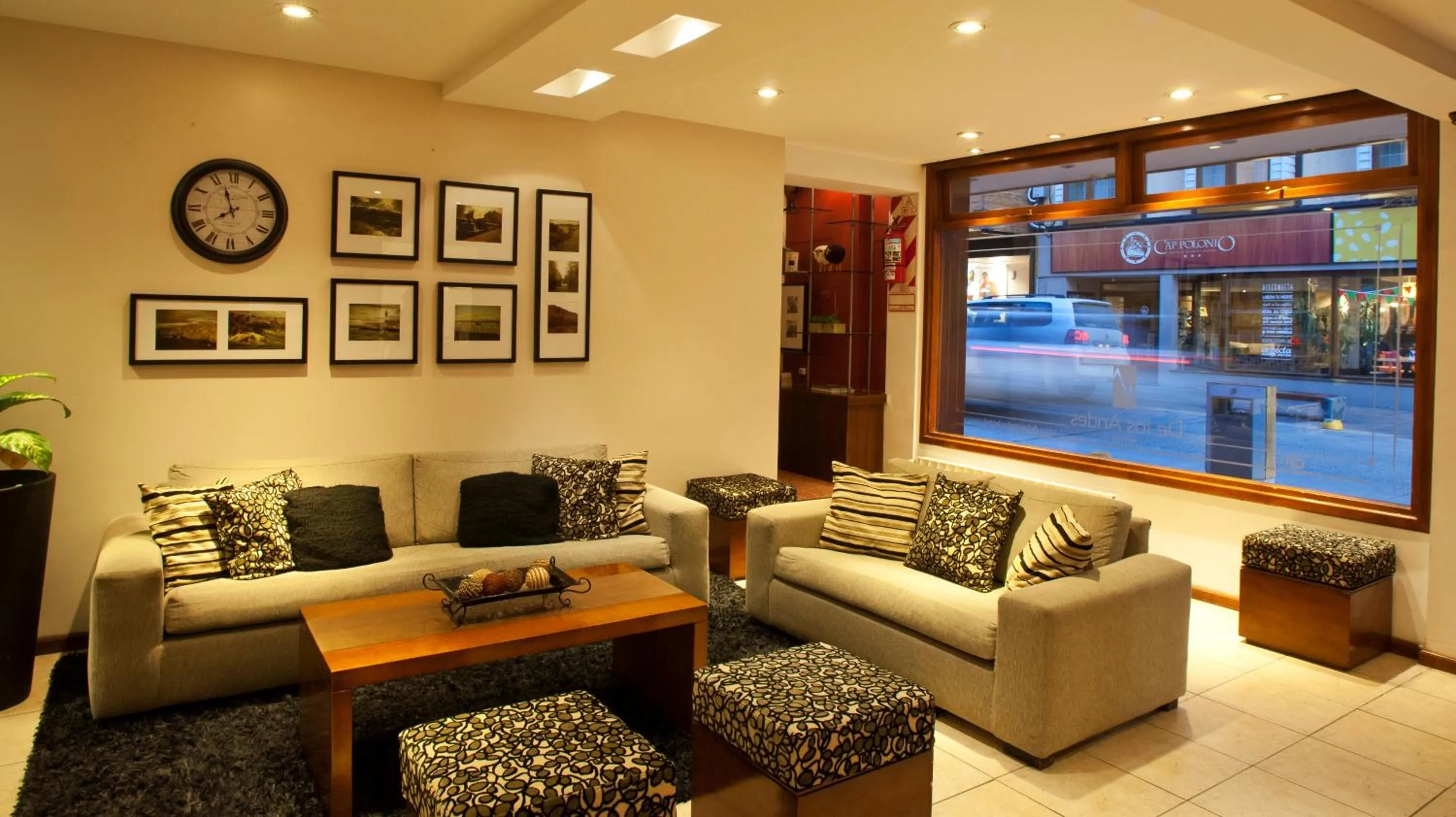 Living room in Hotel De Los Andes