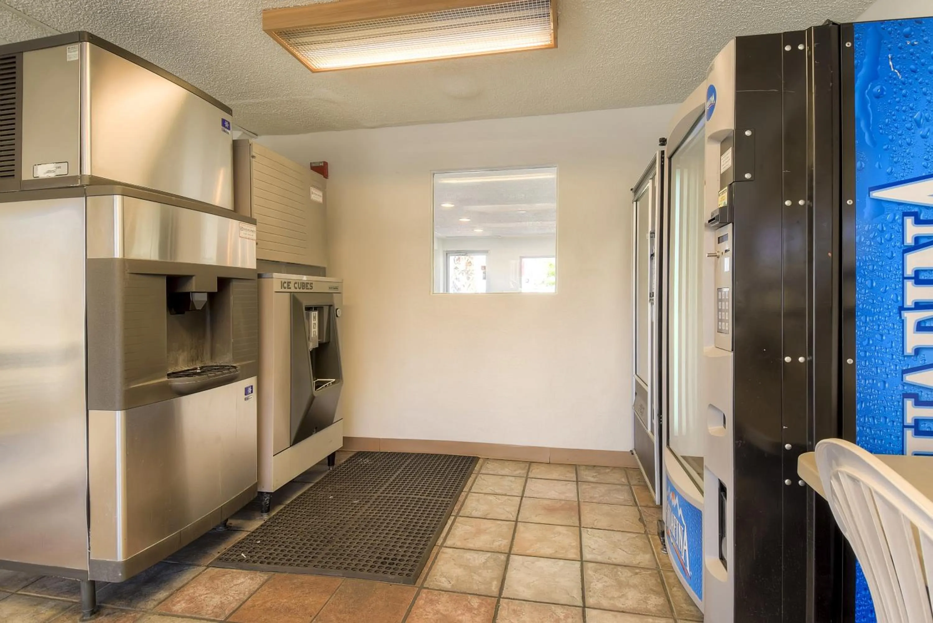 Decorative detail in Motel 6 Las Vegas, NV – I-15 Stadium